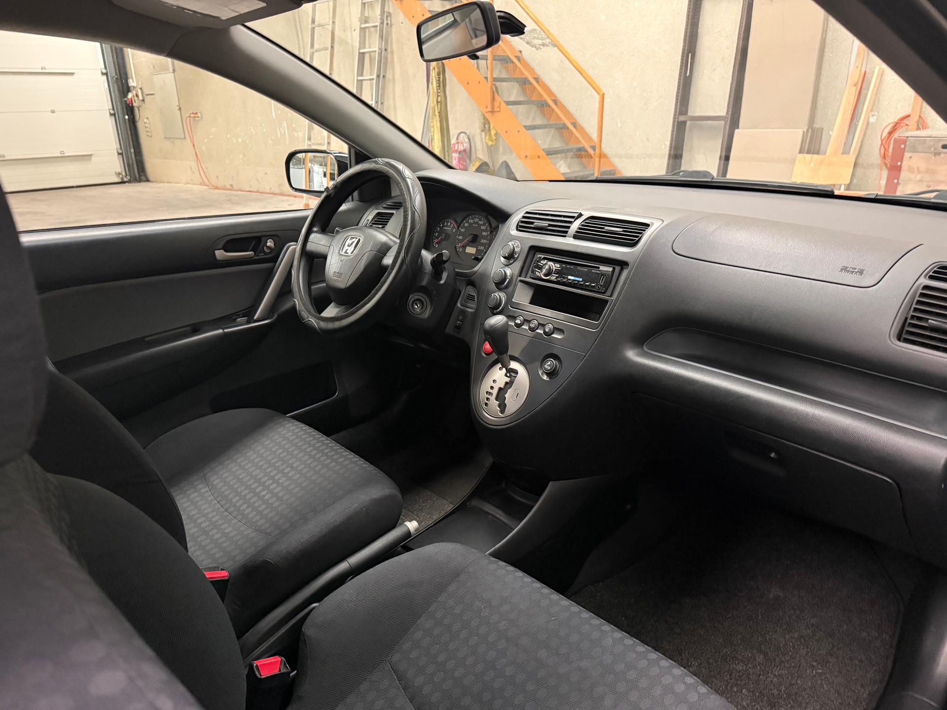 HONDA Civic 1.6i ES-image-5