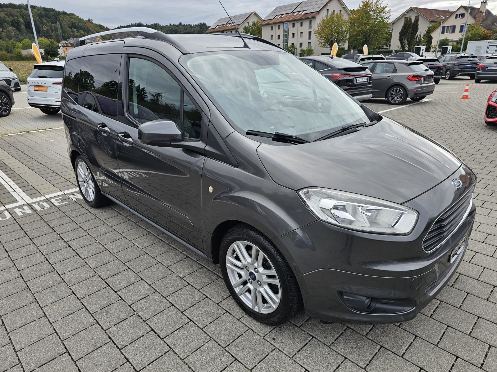 FORD 1.0 EcoB 100 Titanium-image-0