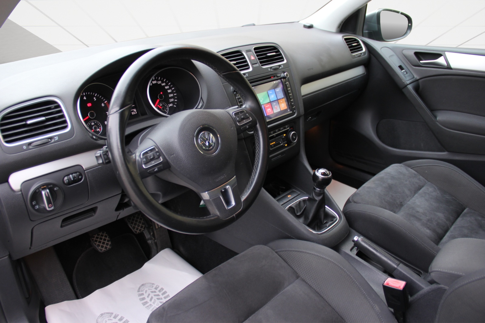 VW Golf 1.4 TSI Highline-image-8