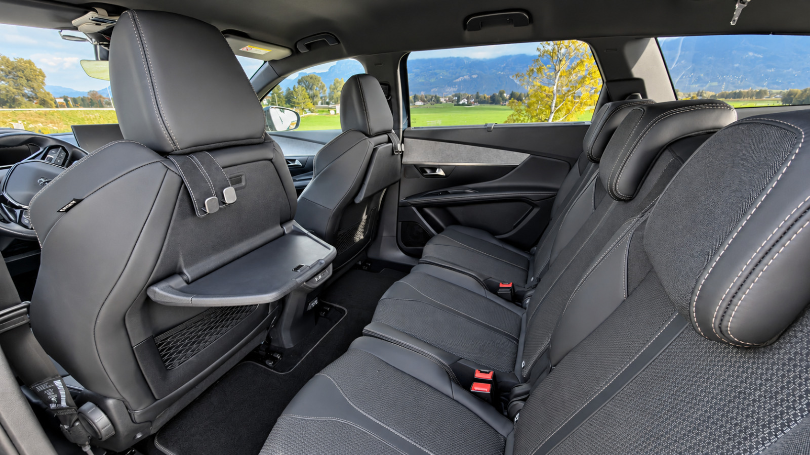 PEUGEOT 1.5 BlueHDi GT-image-7