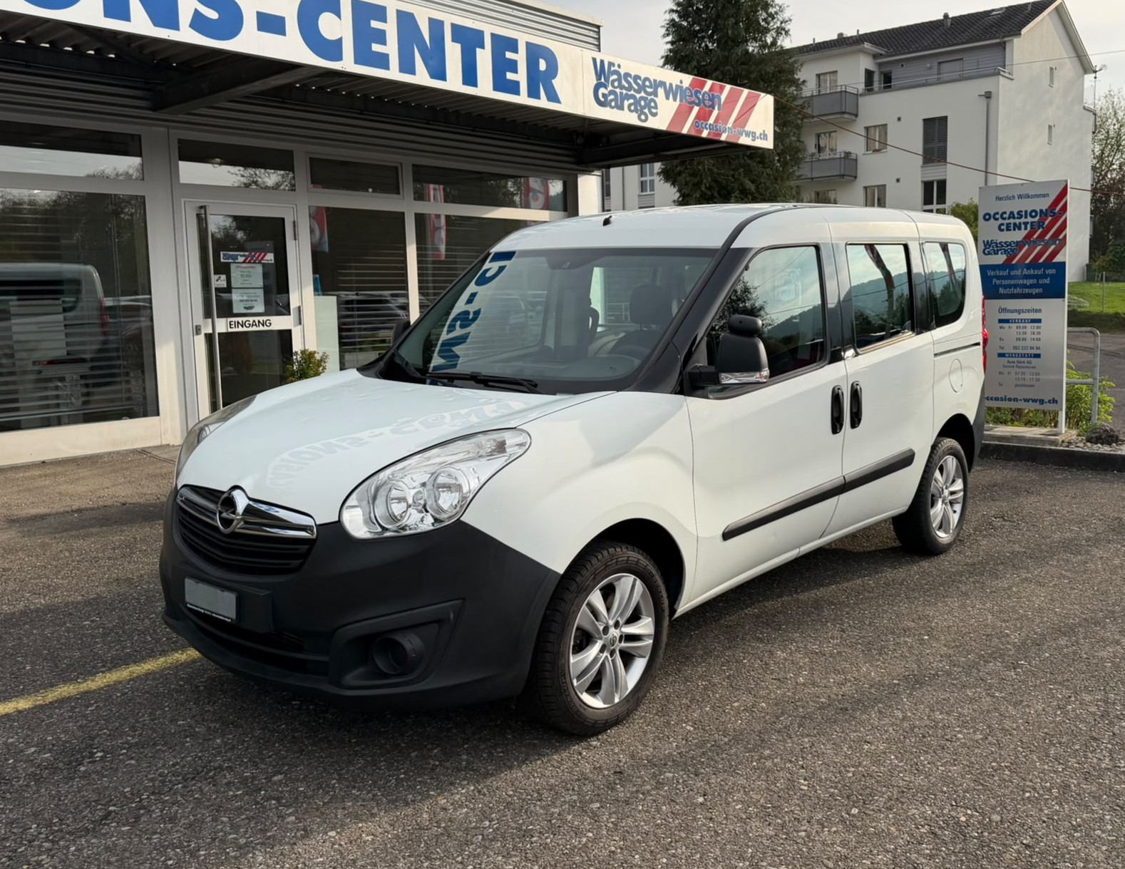 OPEL Combo 1.4 T Enjoy-image-9