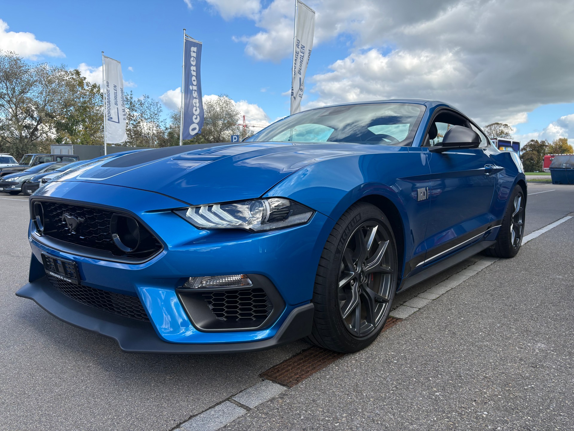 FORD Mustang Coupé 5.0 V8 Mach 1-image-2