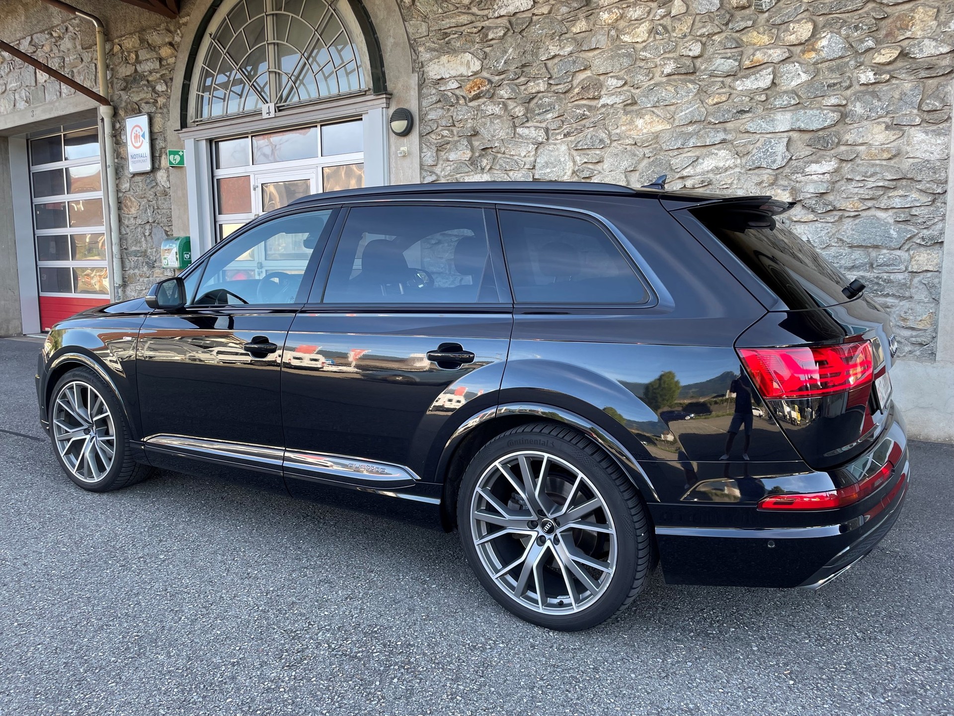 AUDI Q7 3.0 TDI quattro tiptronic-image-3