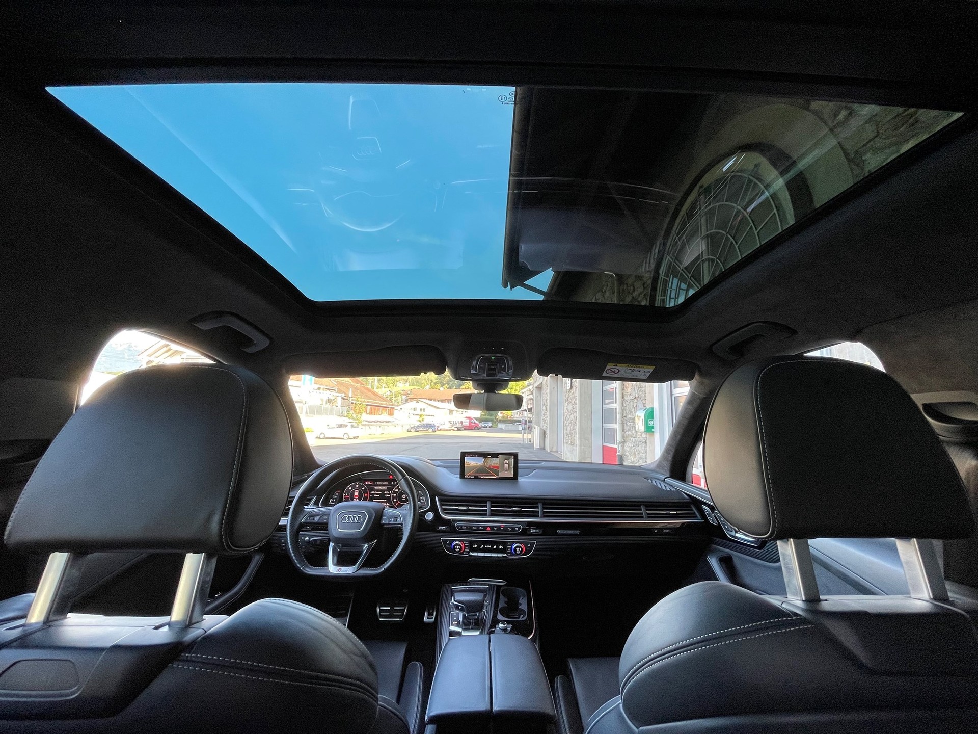 AUDI Q7 3.0 TDI quattro tiptronic-image-12