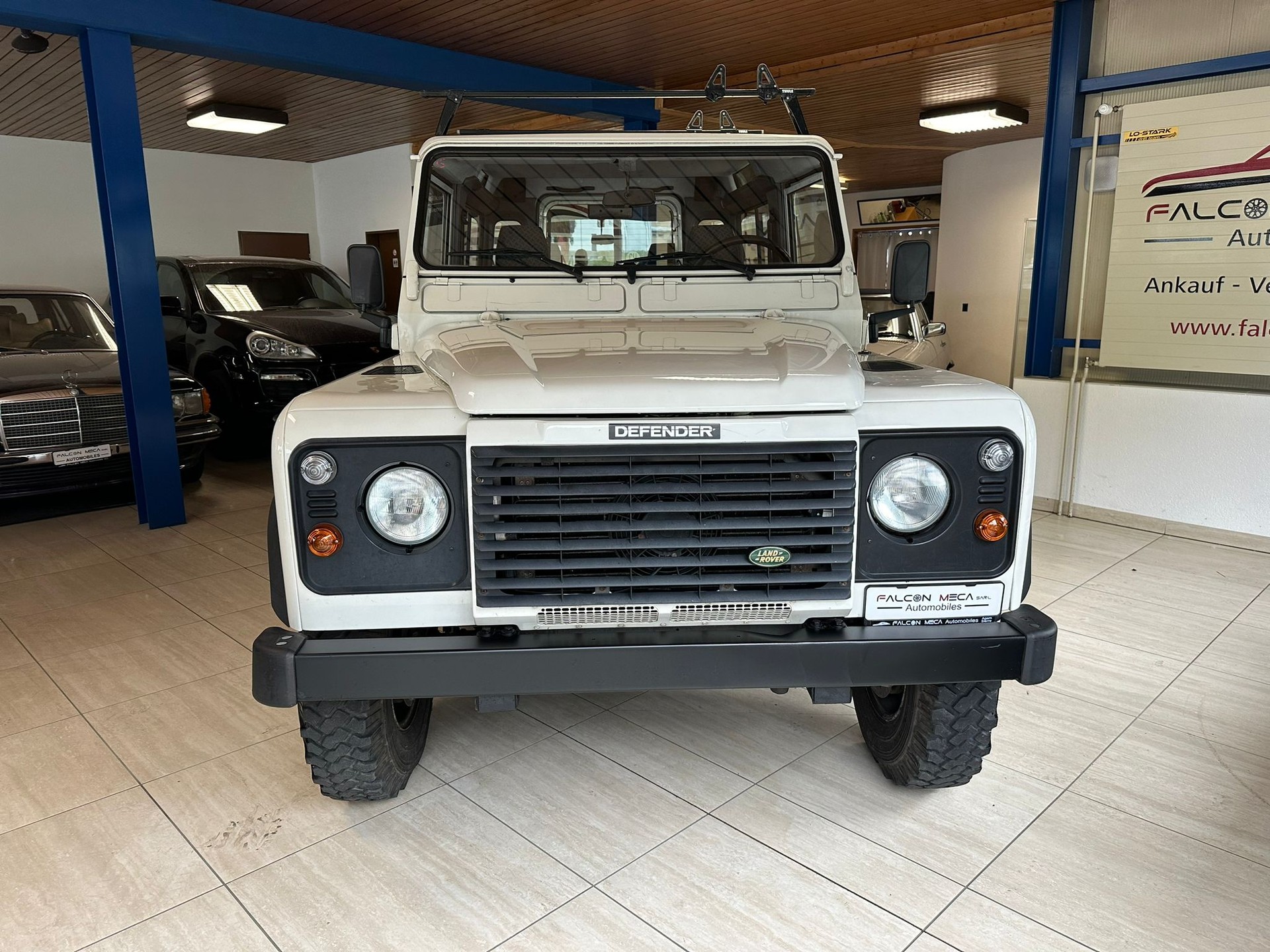 LAND ROVER Defender 90 2.5 Td5-image-1