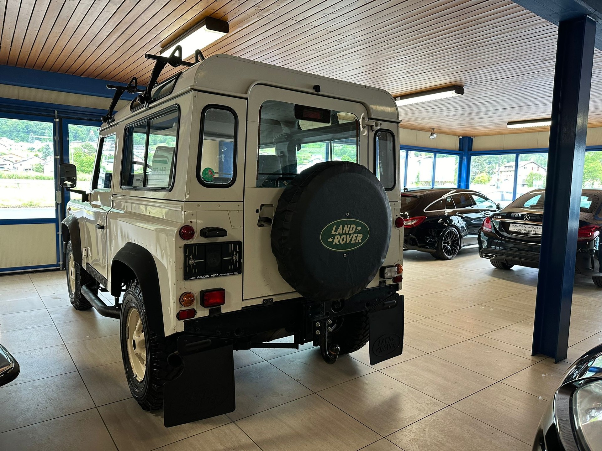 LAND ROVER Defender 90 2.5 Td5-image-4