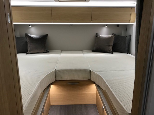 ADRIA Matrix Axess 650 DL (A303)-image-5