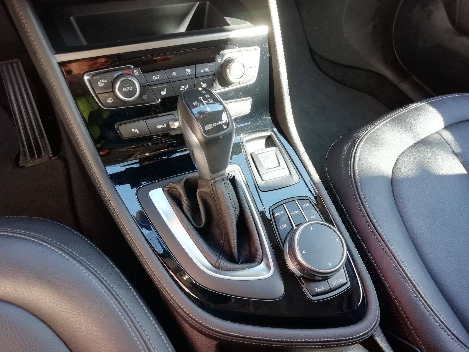 BMW 225xe iPerformance Active Tourer Luxury Line Aut. Hybrid Plugin-image-3