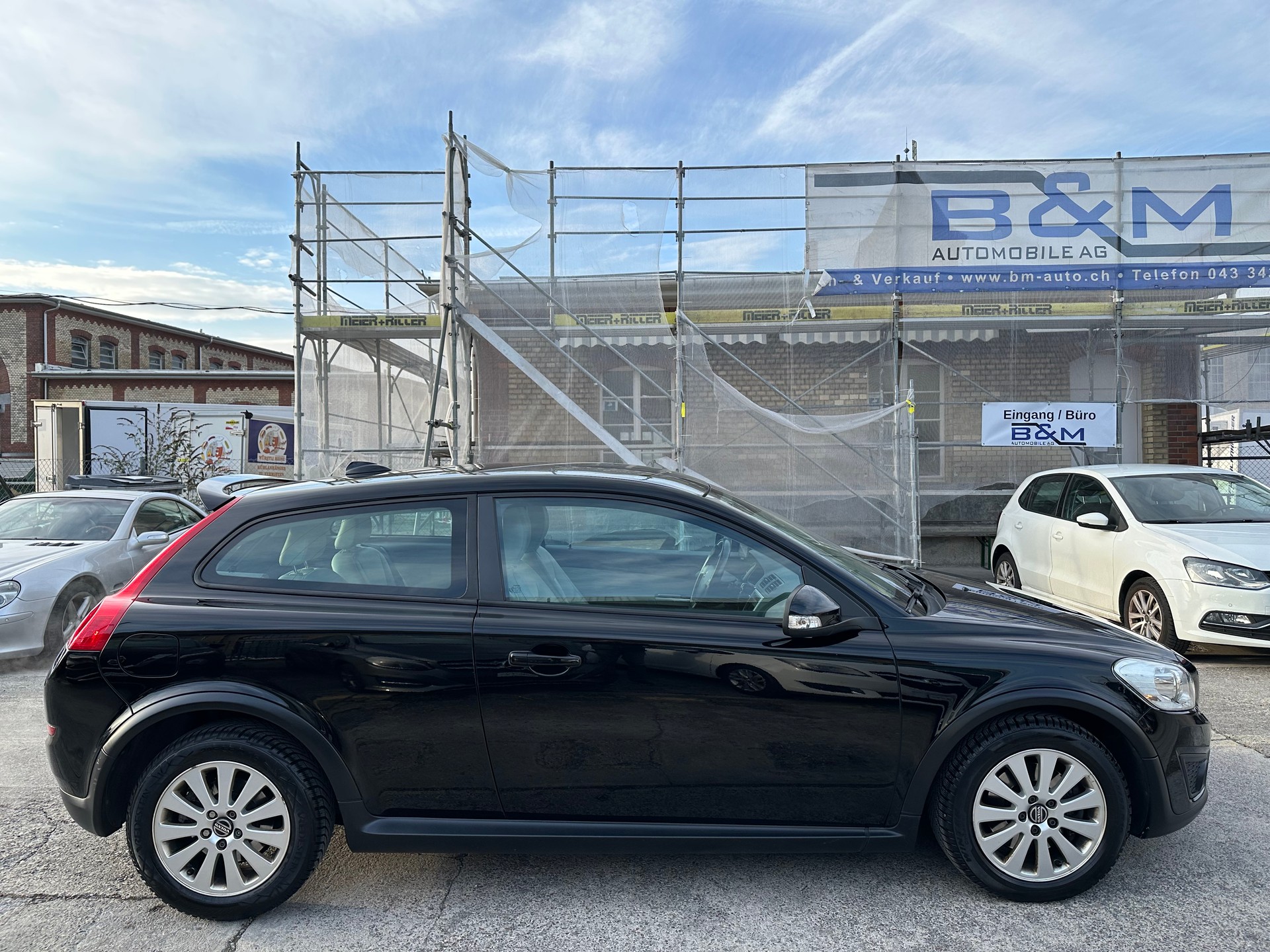 VOLVO C30 T5 Momentum Geartronic-image-4