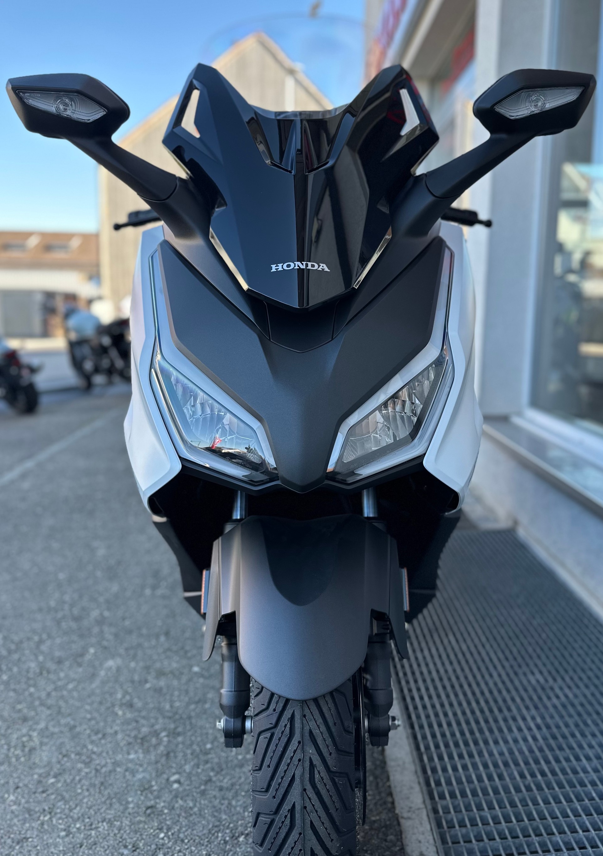 HONDA NSS 125 Forza Smart TopBox-showroom-element-1