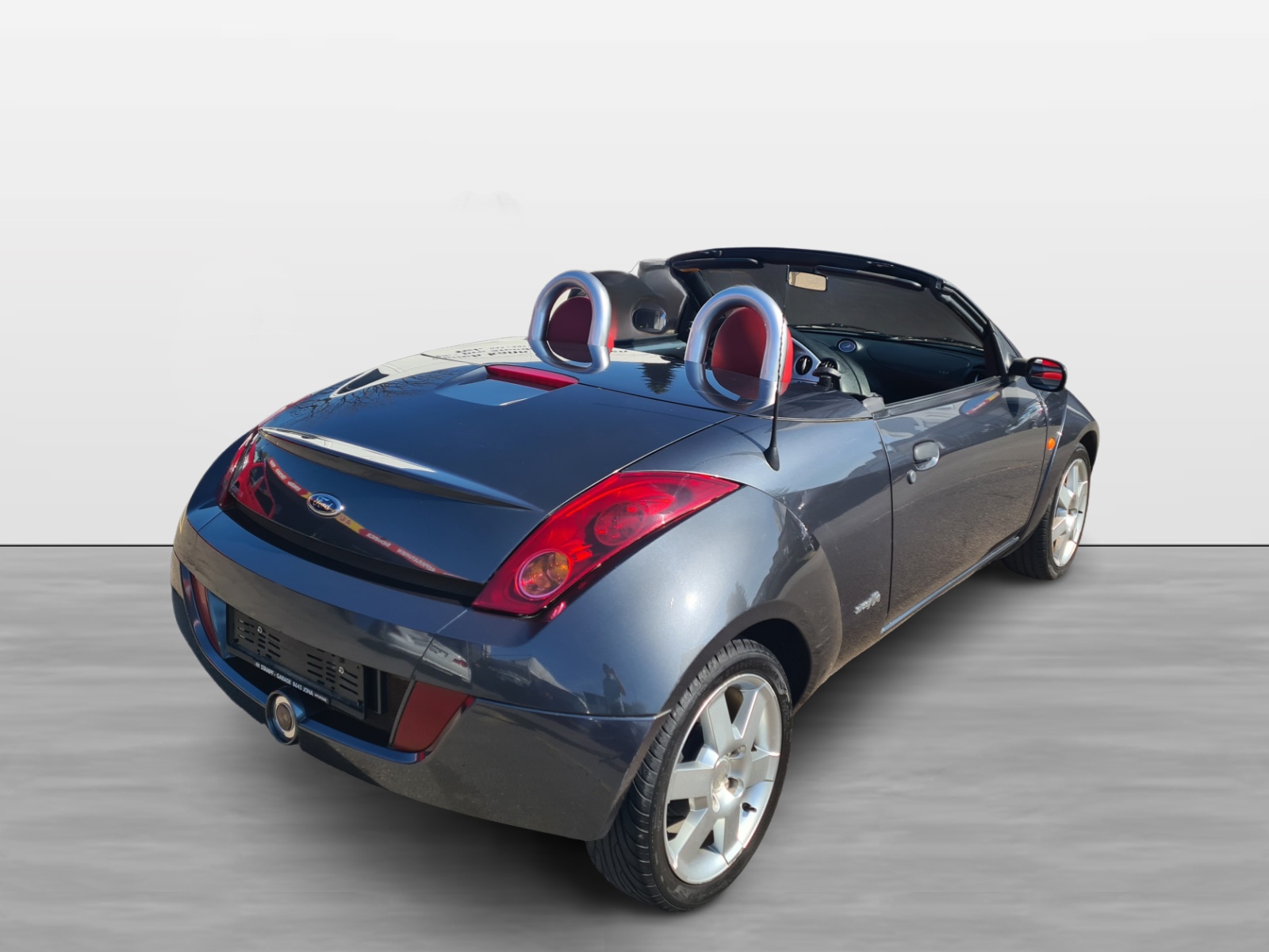 FORD Streetka 1.6 (Luxury)-showroom-element-2