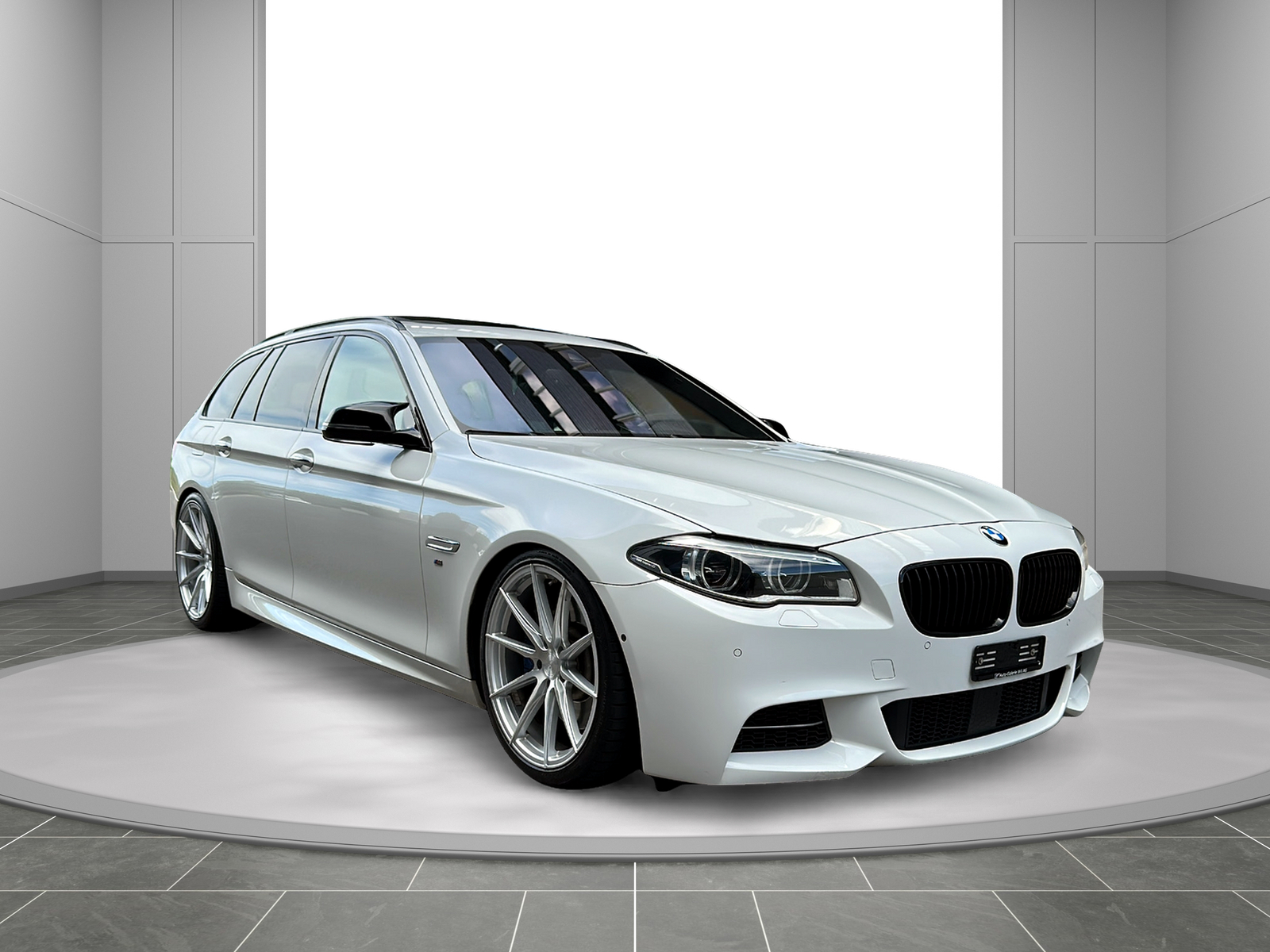 BMW M550d Touring xDrive Steptronic