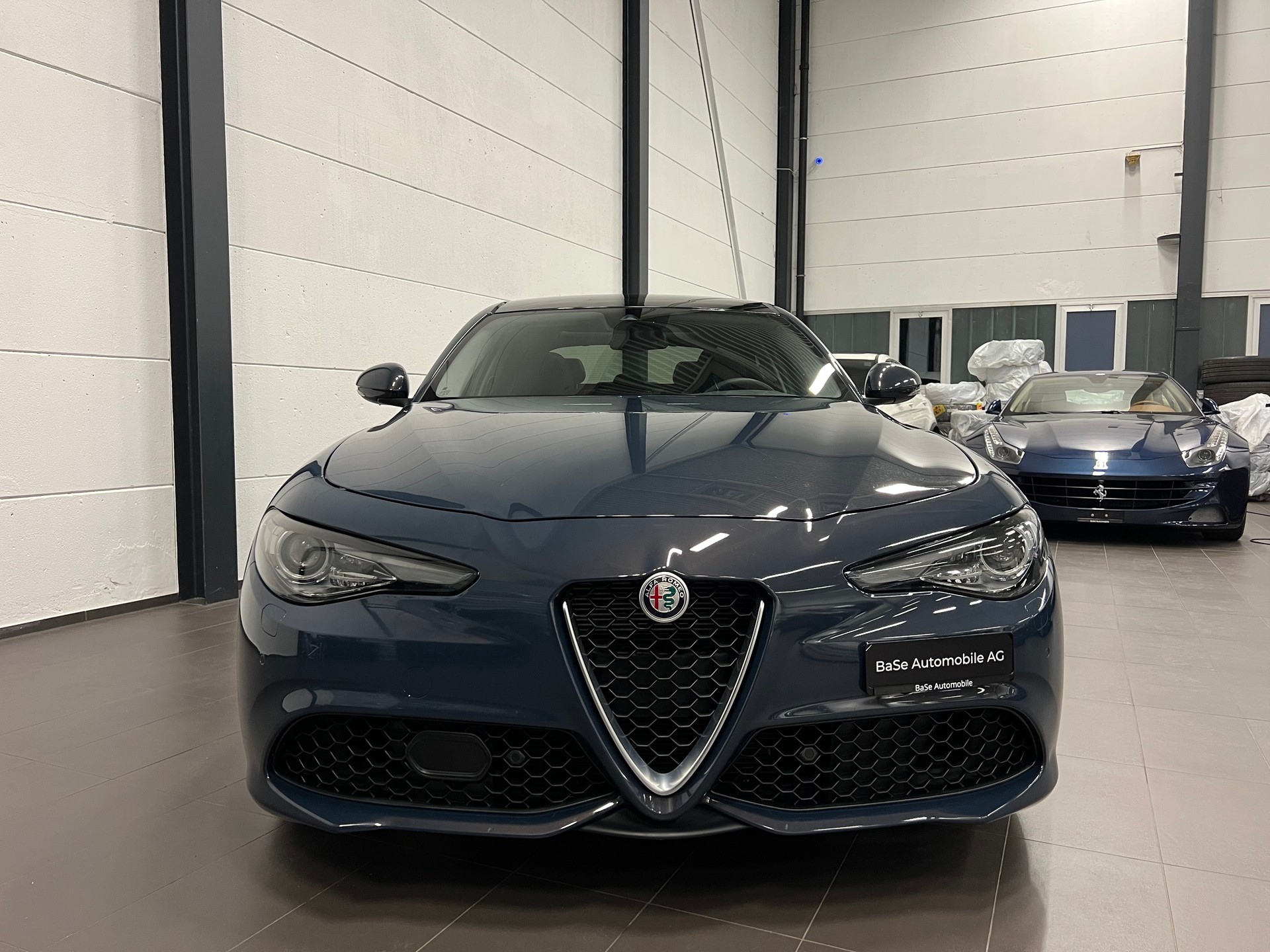 ALFA ROMEO Giulia 2.2 JTDM Veloce Q4 Automatic-image-6
