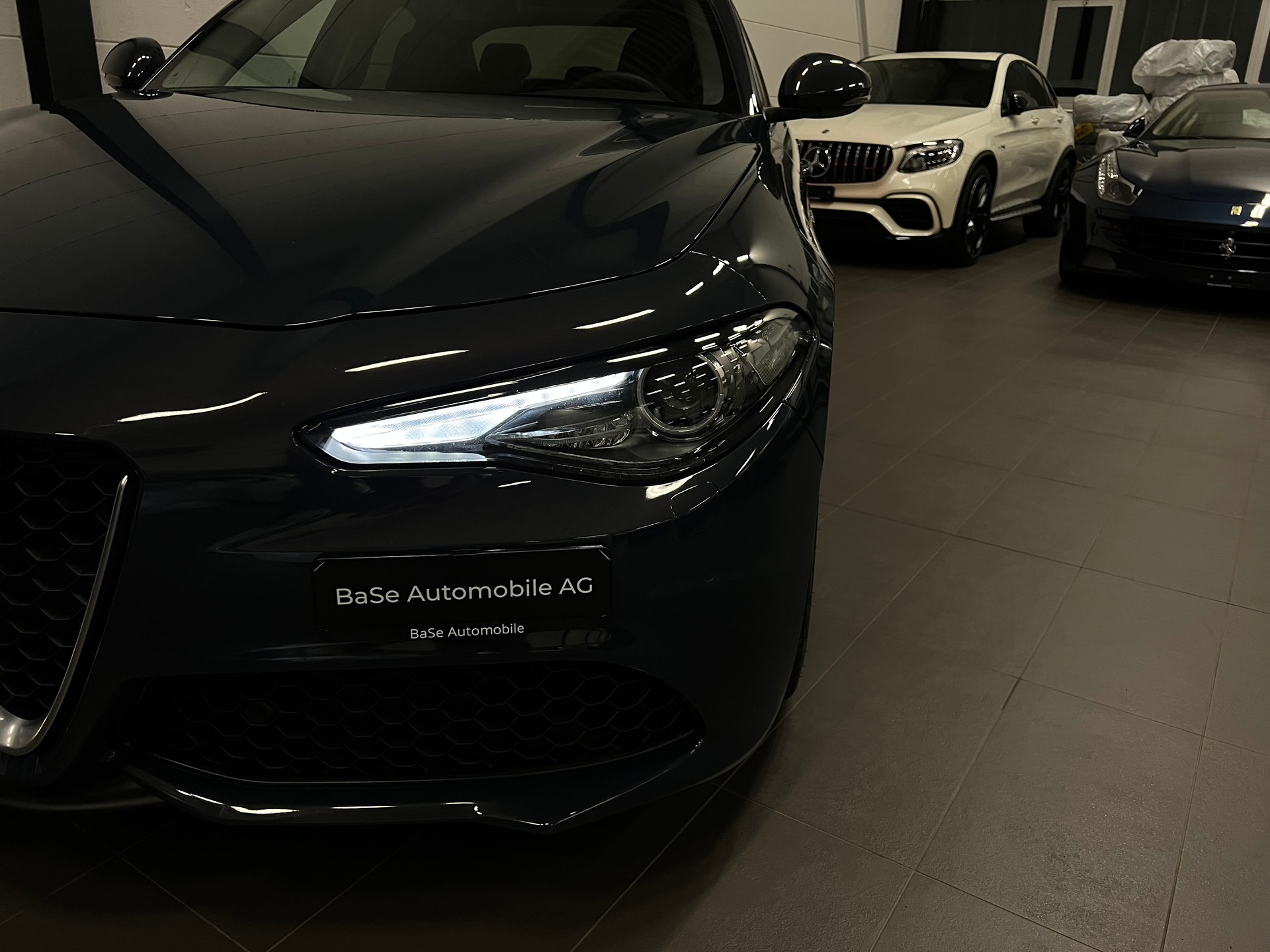 ALFA ROMEO Giulia 2.2 JTDM Veloce Q4 Automatic-image-7