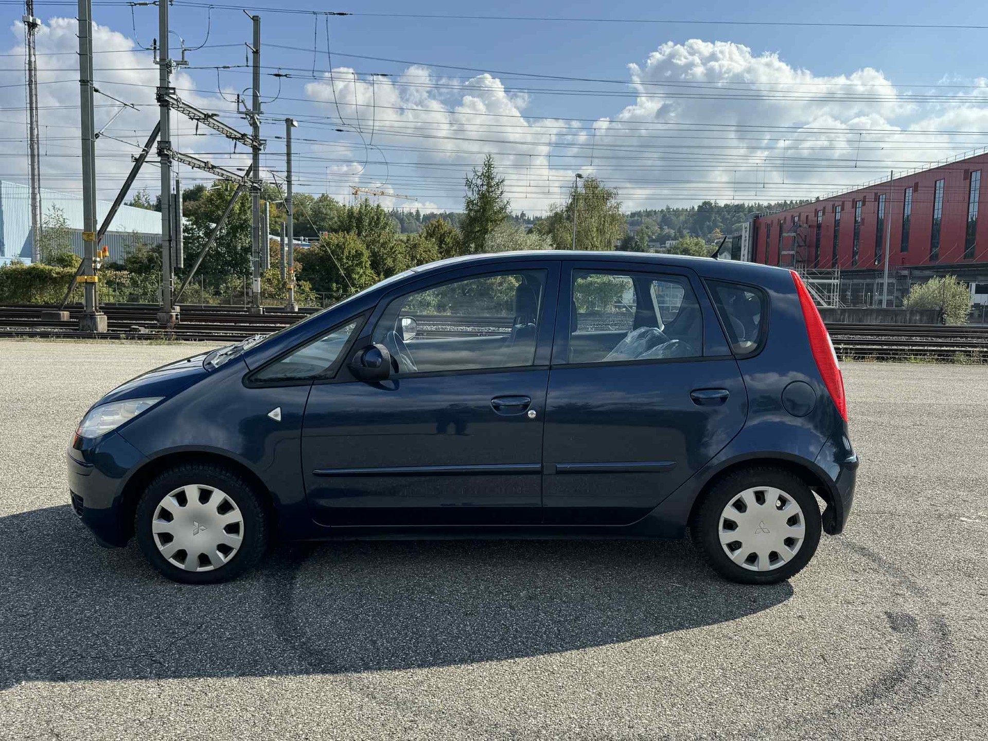MITSUBISHI Colt 1.3 16V Invite-image-3
