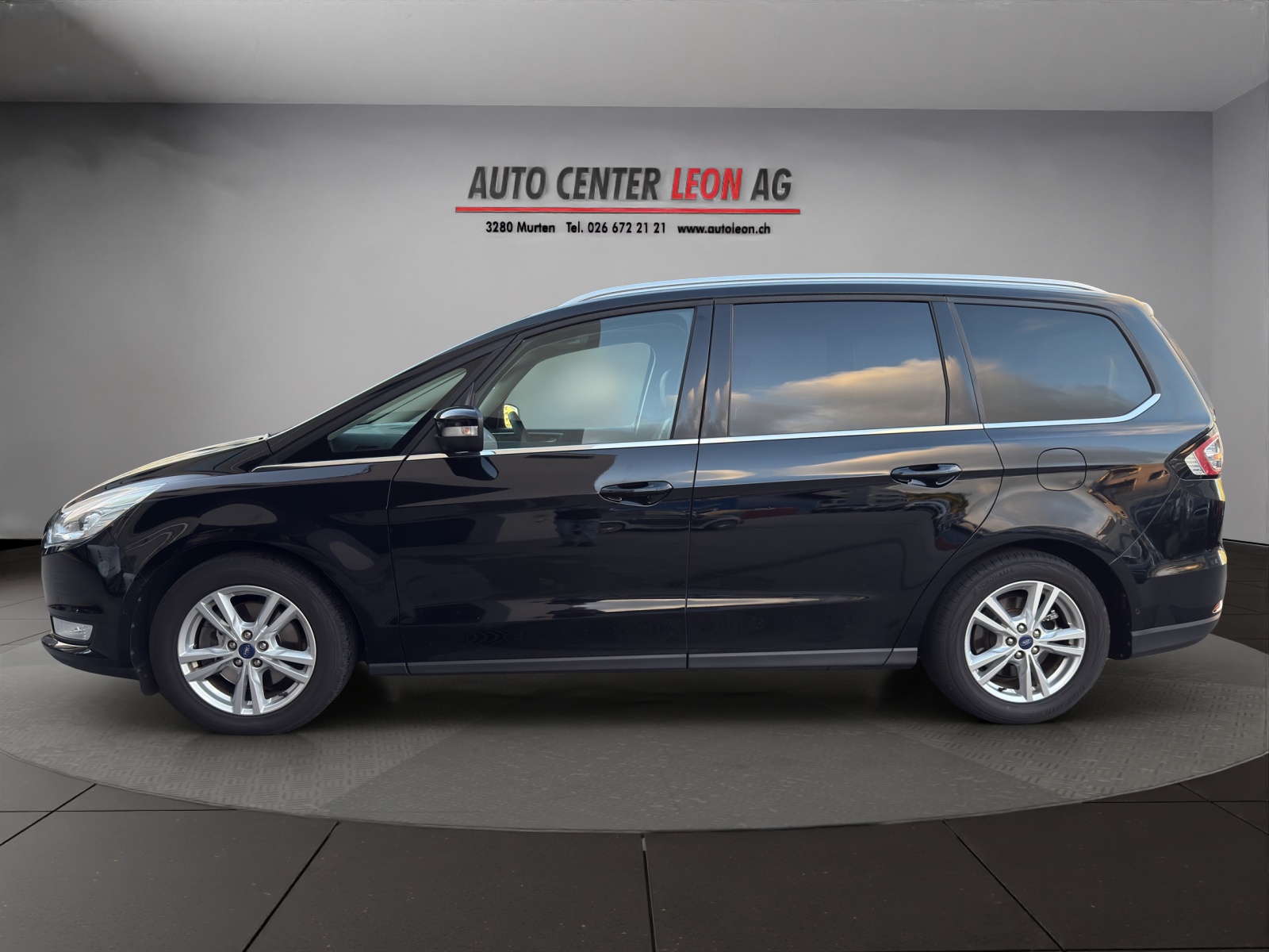 FORD Galaxy 2.0 TDCi Titanium AWD PowerShift-image-2