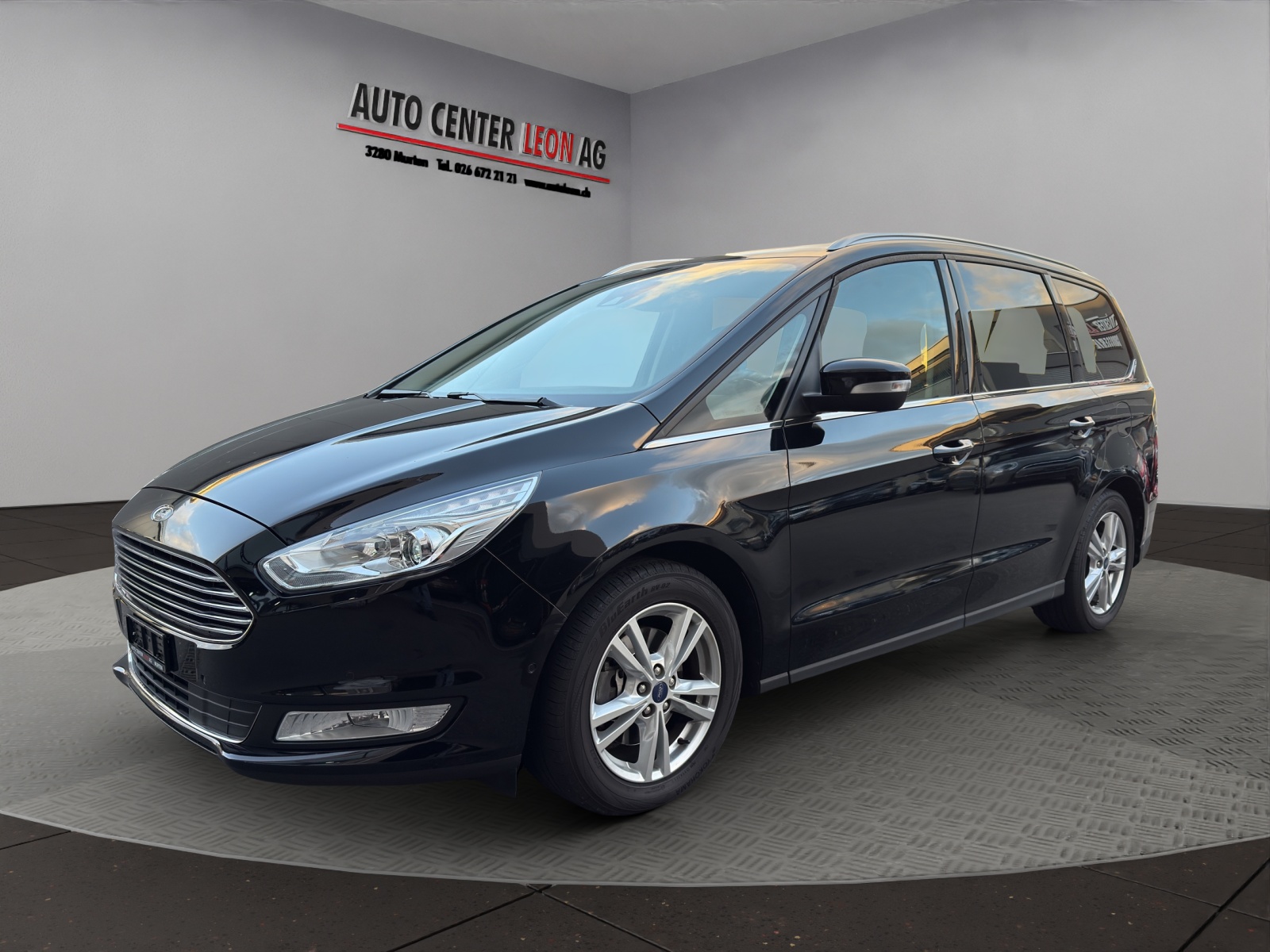 FORD Galaxy 2.0 TDCi Titanium AWD PowerShift-image-1