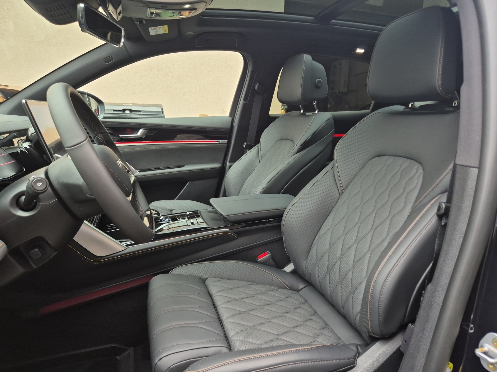 BYD TANG FLAGSHIP 7 Pl. 4x4-image-15