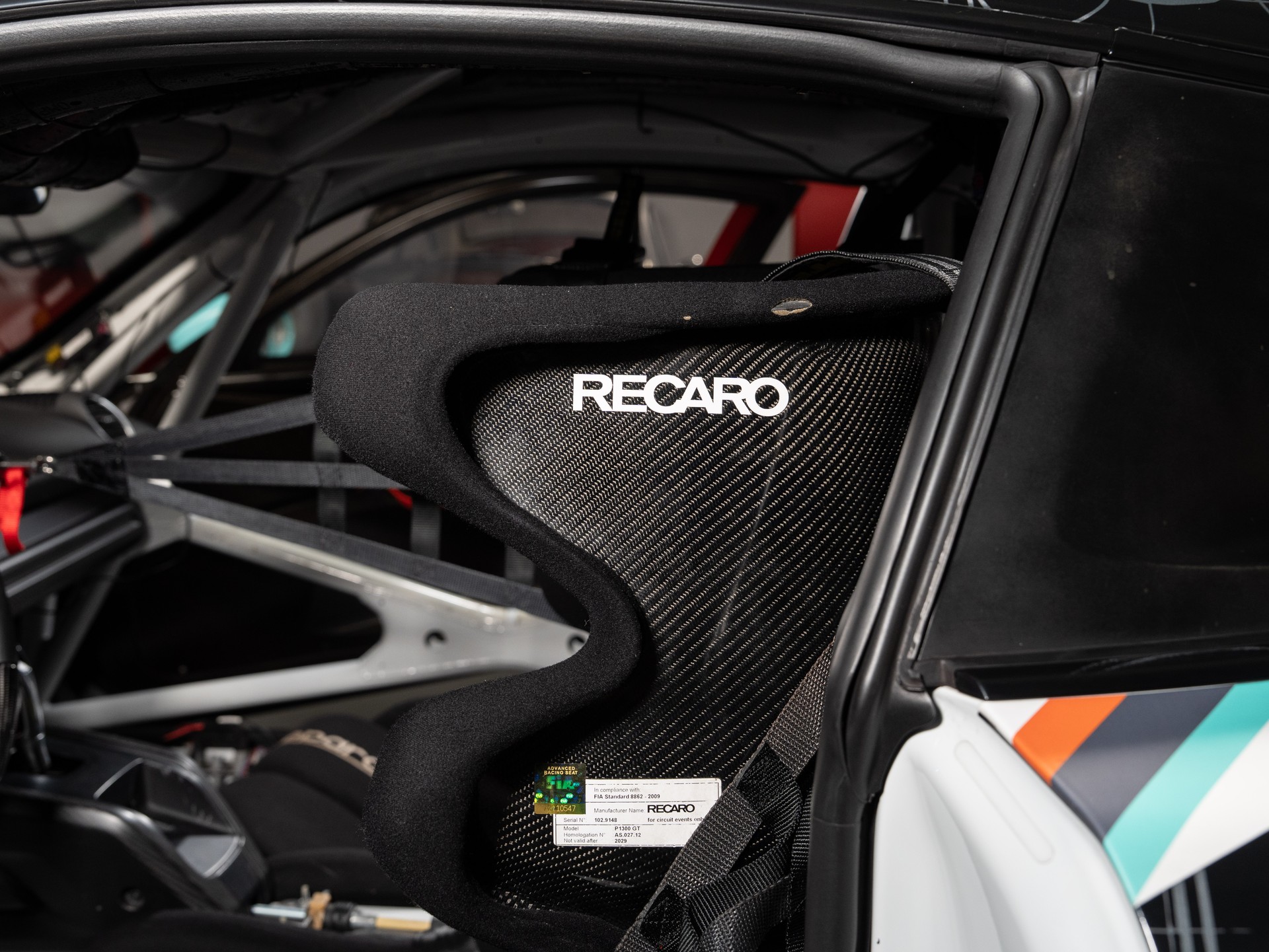PORSCHE 718 GT4 Club Sport Manthey Racing MR-image-26