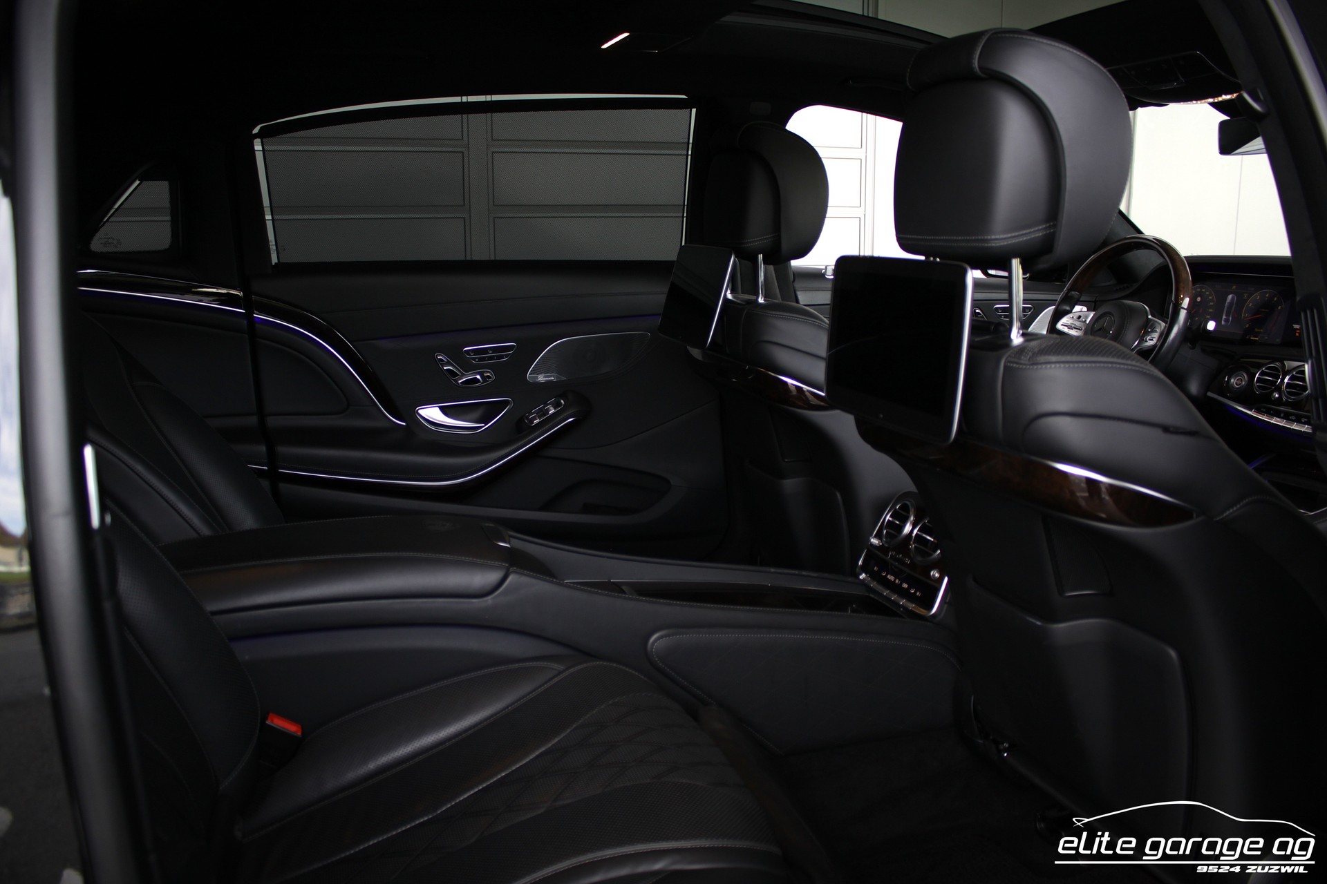MERCEDES-BENZ S 560 Maybach 4Matic 9G-Tronic-image-14