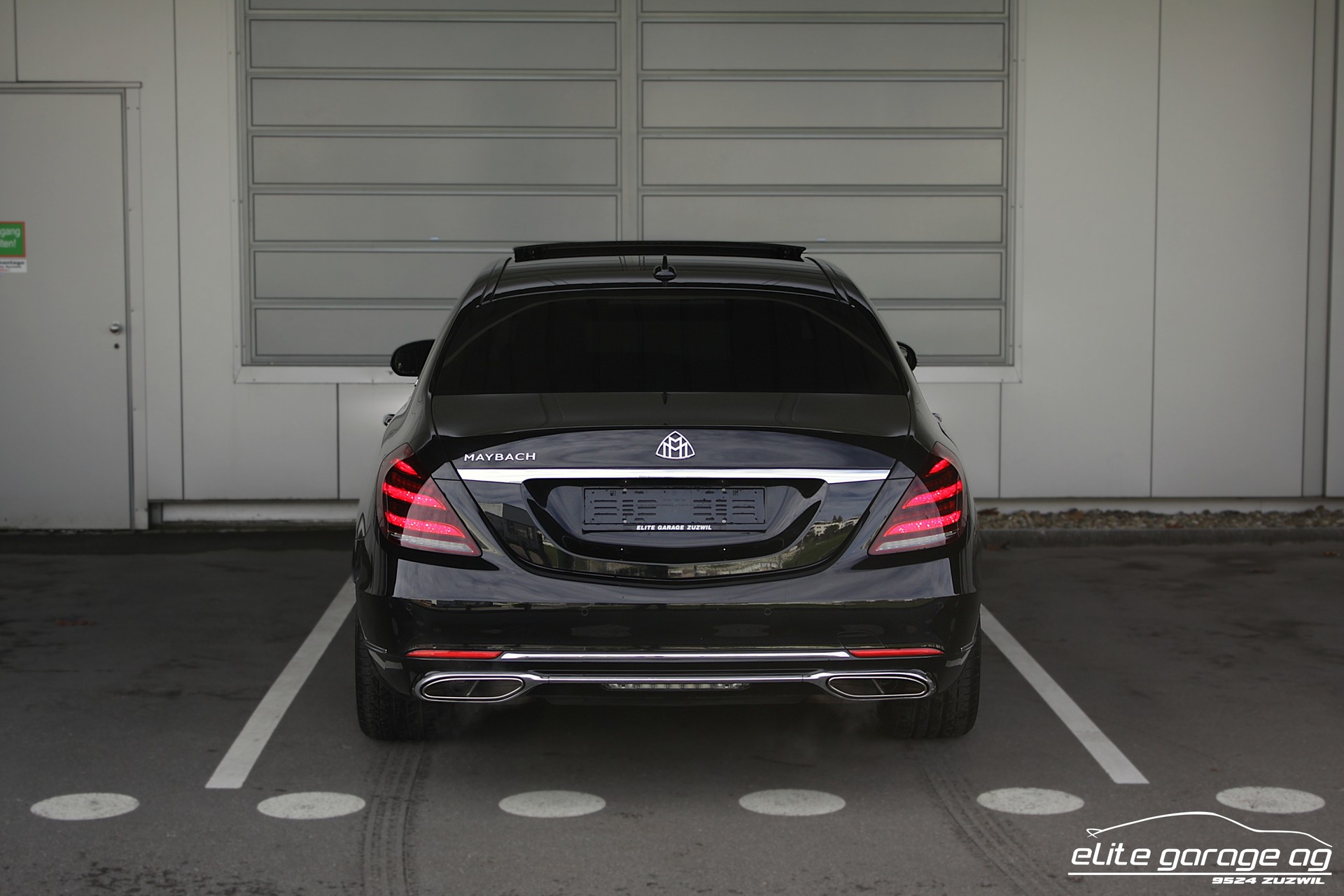 MERCEDES-BENZ S 560 Maybach 4Matic 9G-Tronic-image-3