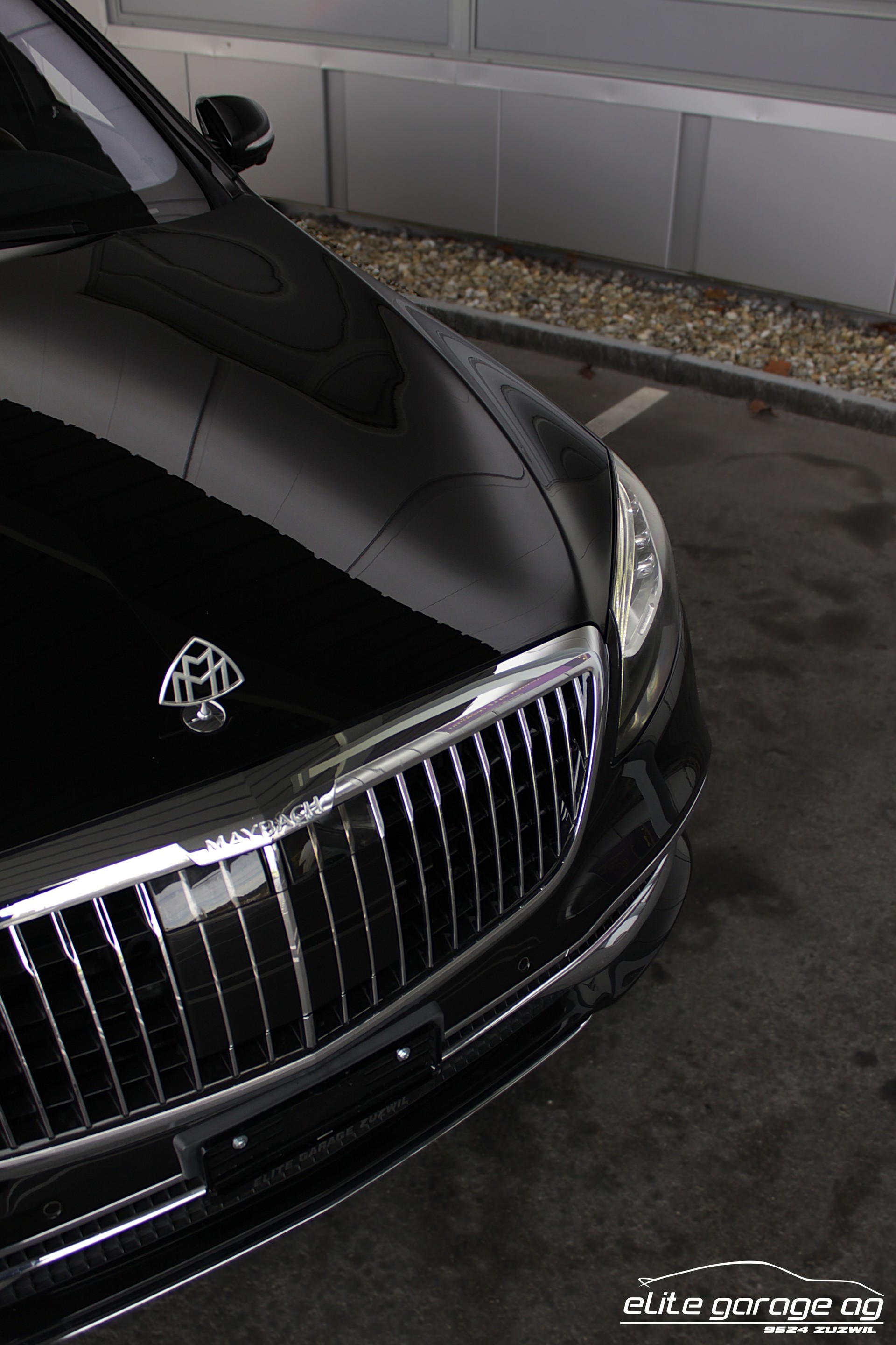 MERCEDES-BENZ S 560 Maybach 4Matic 9G-Tronic-image-10