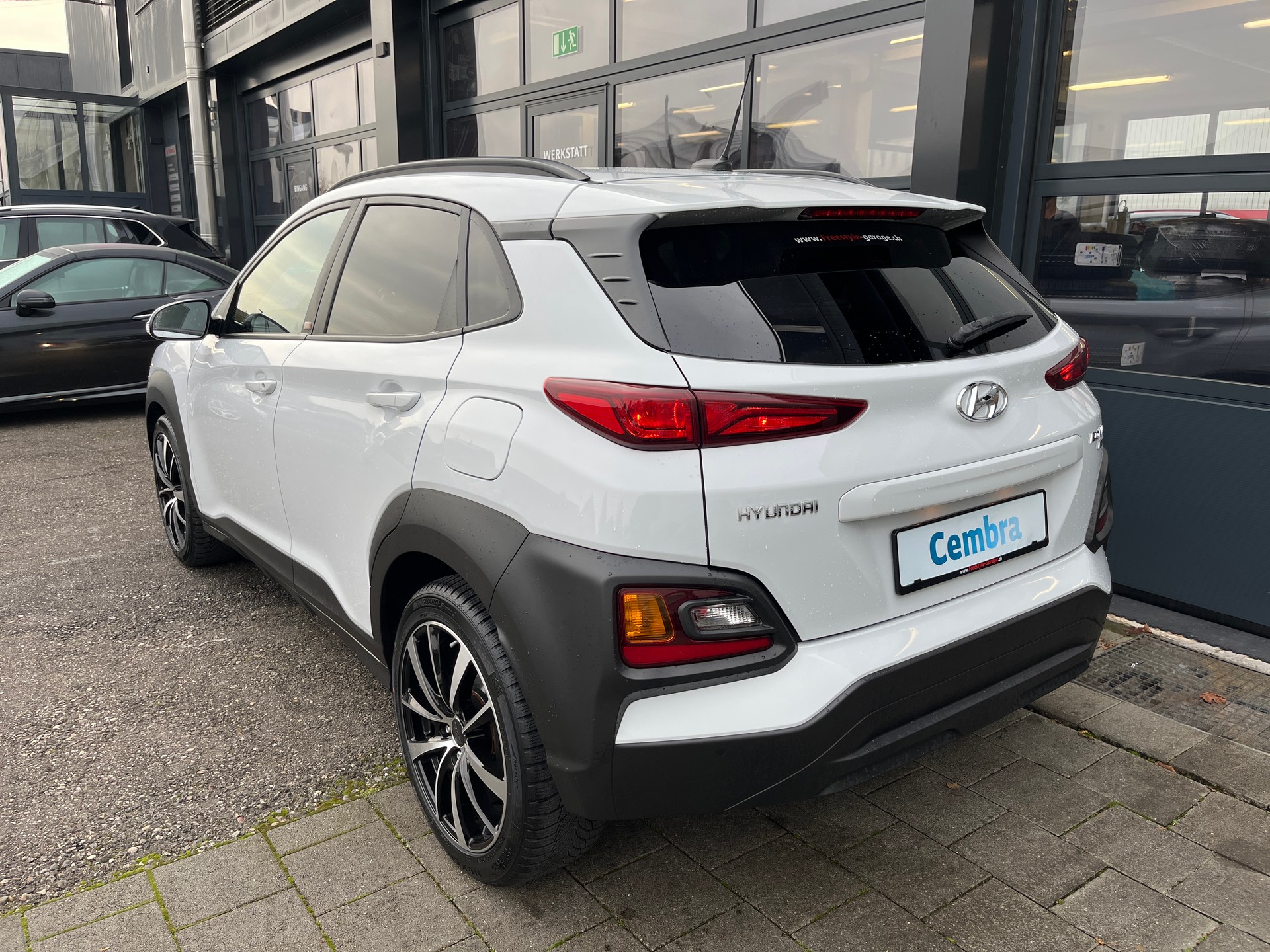 HYUNDAI Kona 1.6 CRDI Vertex 4WD DCT-image-3