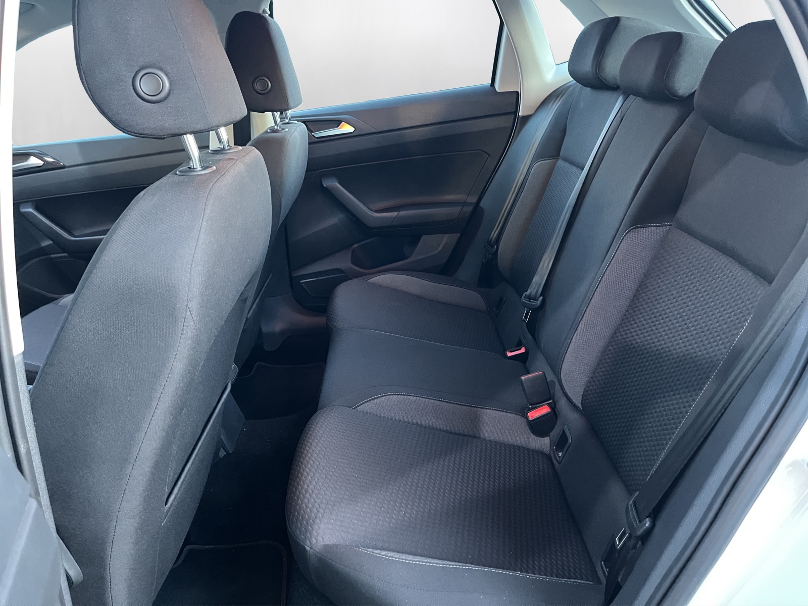 VW Polo 1.0 TSI Life DSG-image-10