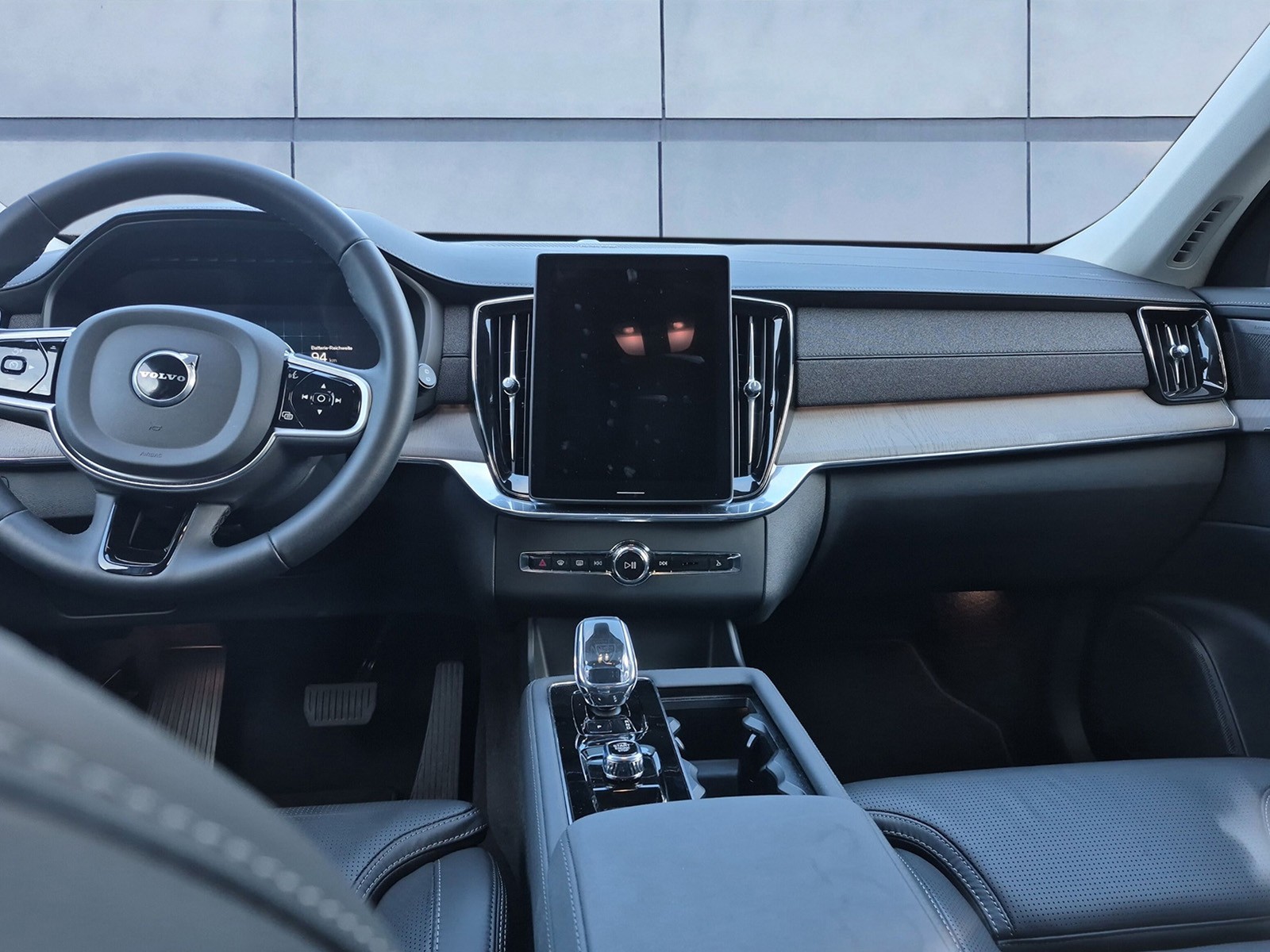 VOLVO XC90 2.0 T8 TE Plus Dark 7 P. eAWD-image-11