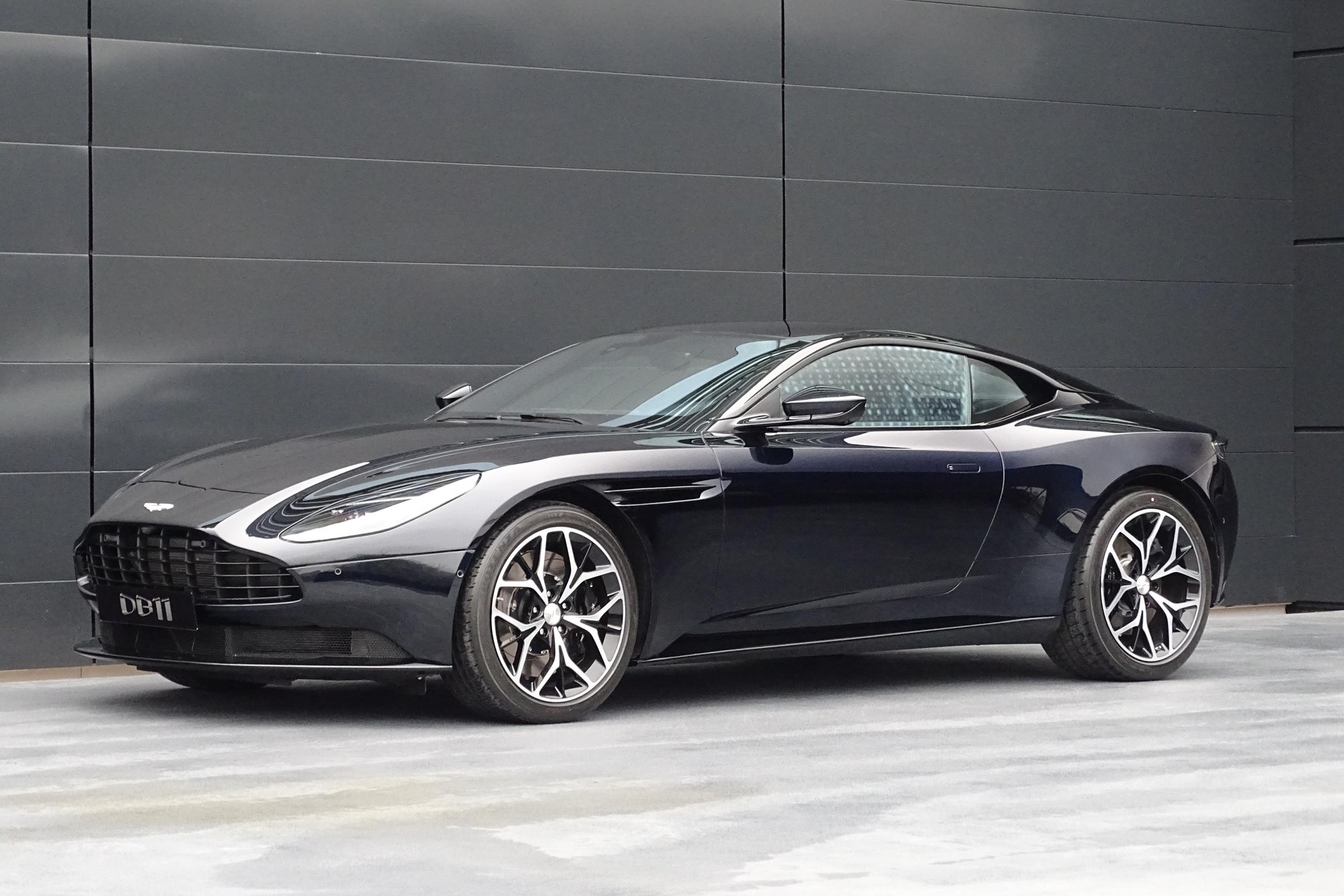 ASTON MARTIN DB11 Coupé 4.0 V8 Bi-Turbo
