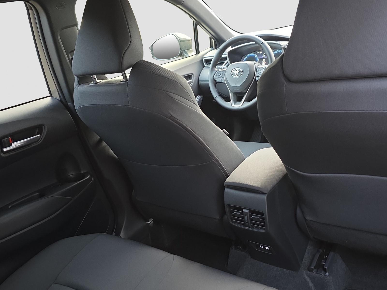 TOYOTA Corolla Cross 2.0 HSD Trend AWD-i-image-19