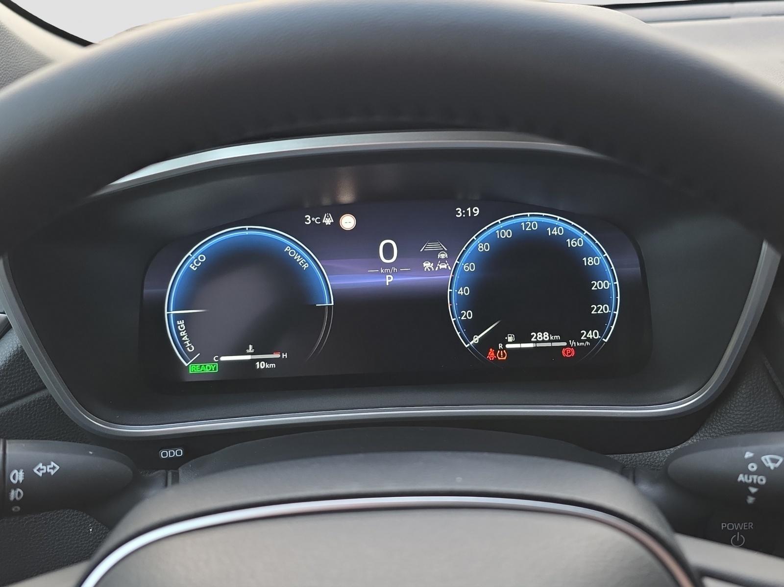 TOYOTA Corolla Cross 2.0 HSD Trend AWD-i-image-14