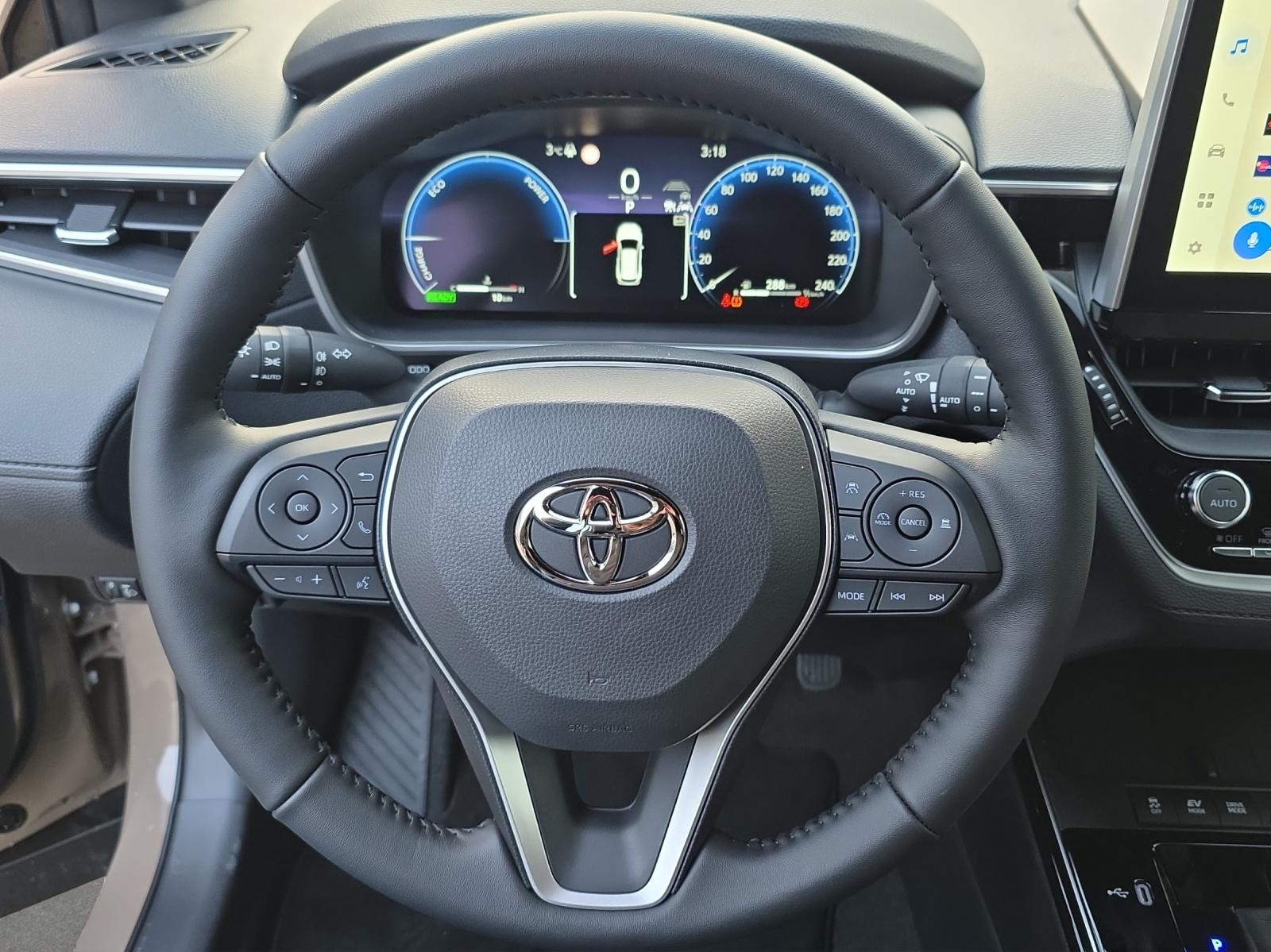 TOYOTA Corolla Cross 2.0 HSD Trend AWD-i-image-13