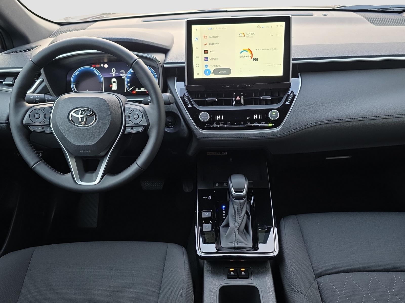 TOYOTA Corolla Cross 2.0 HSD Trend AWD-i-image-8