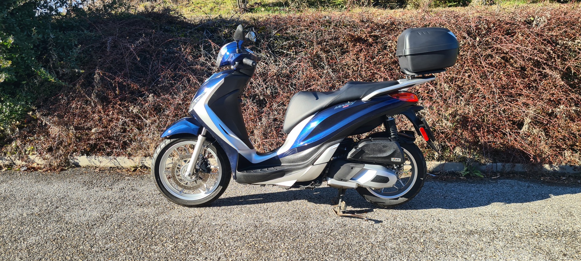 PIAGGIO Medley 125 iGet ABS-image-2