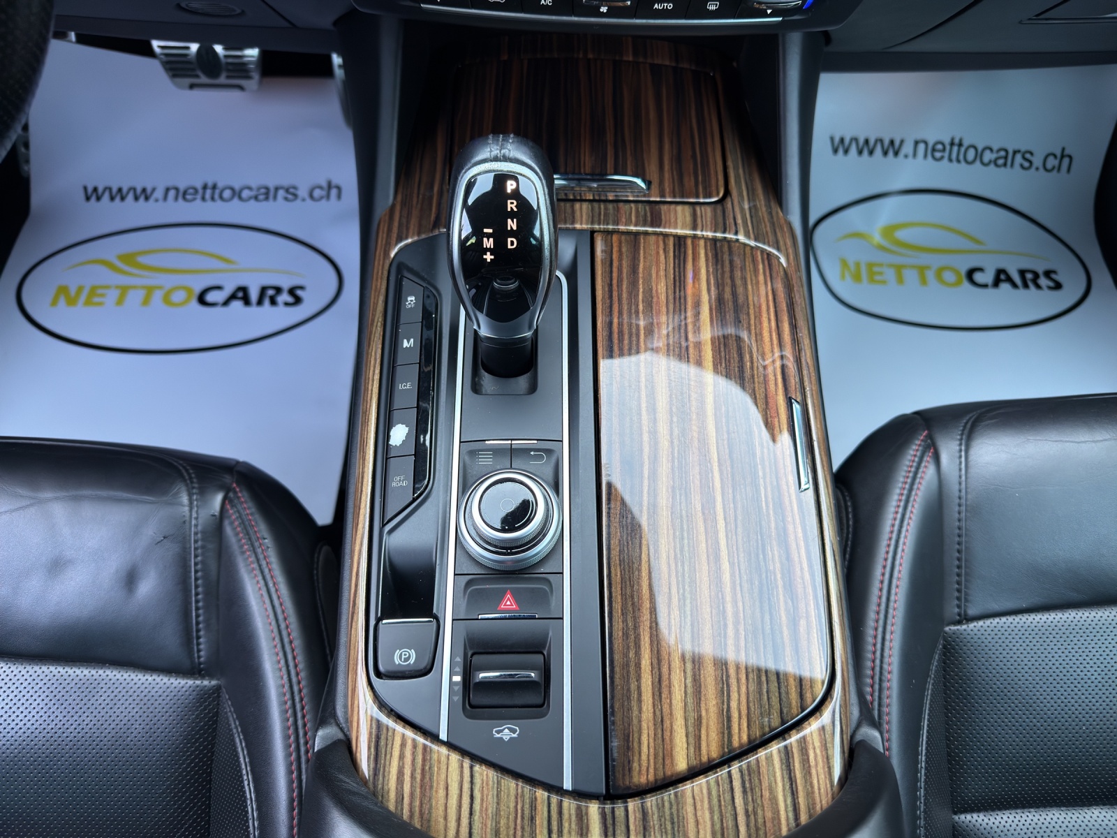 MASERATI Levante S 3.0 V6 Automatica-image-9