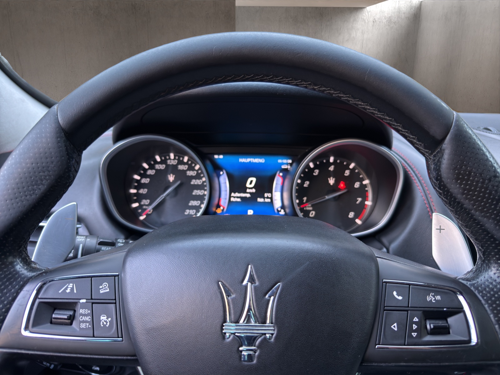 MASERATI Levante S 3.0 V6 Automatica-image-14