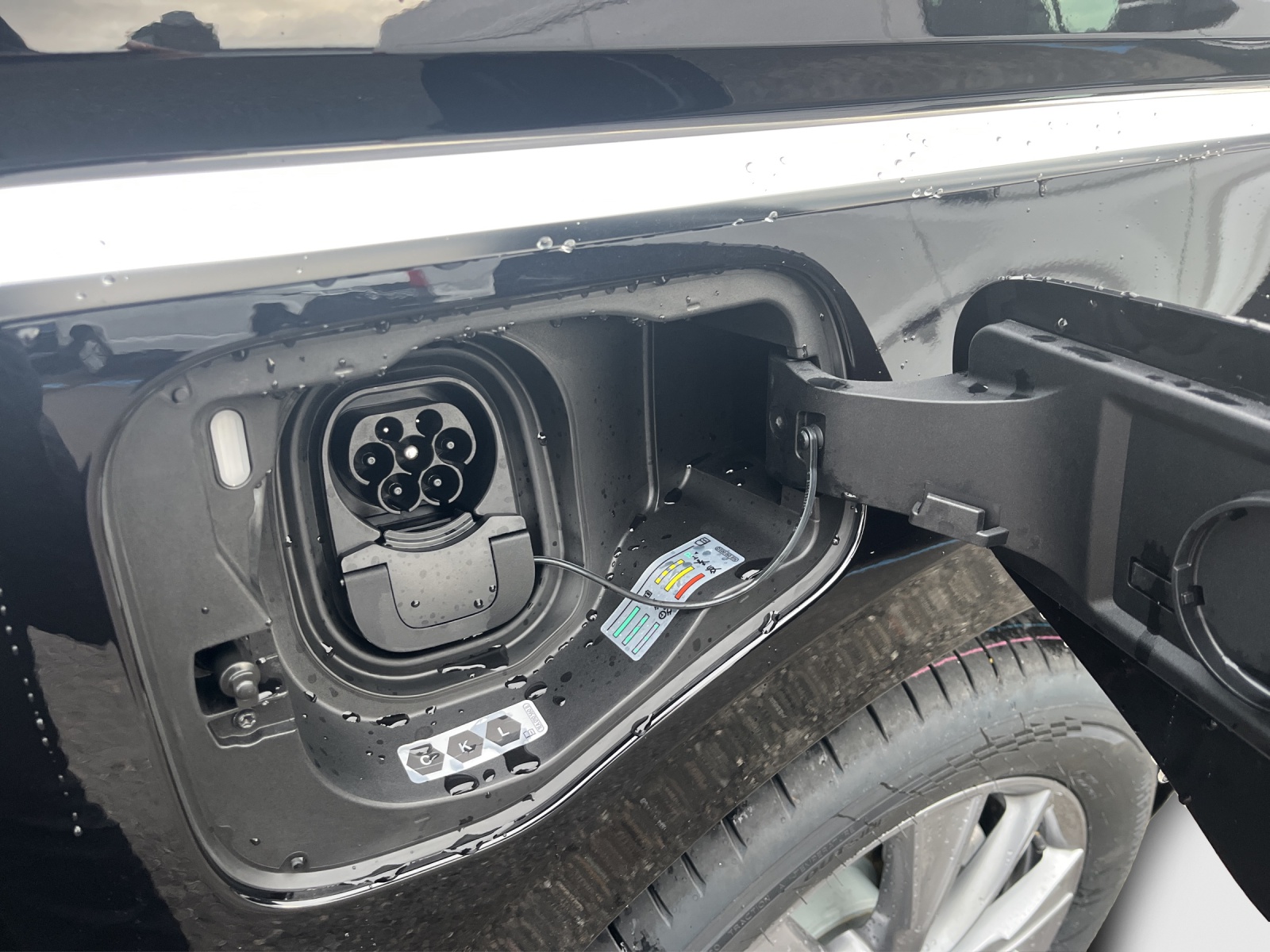 VW Multivan 1.5 eHybrid Style Liberty 4Motion DSG-image-15