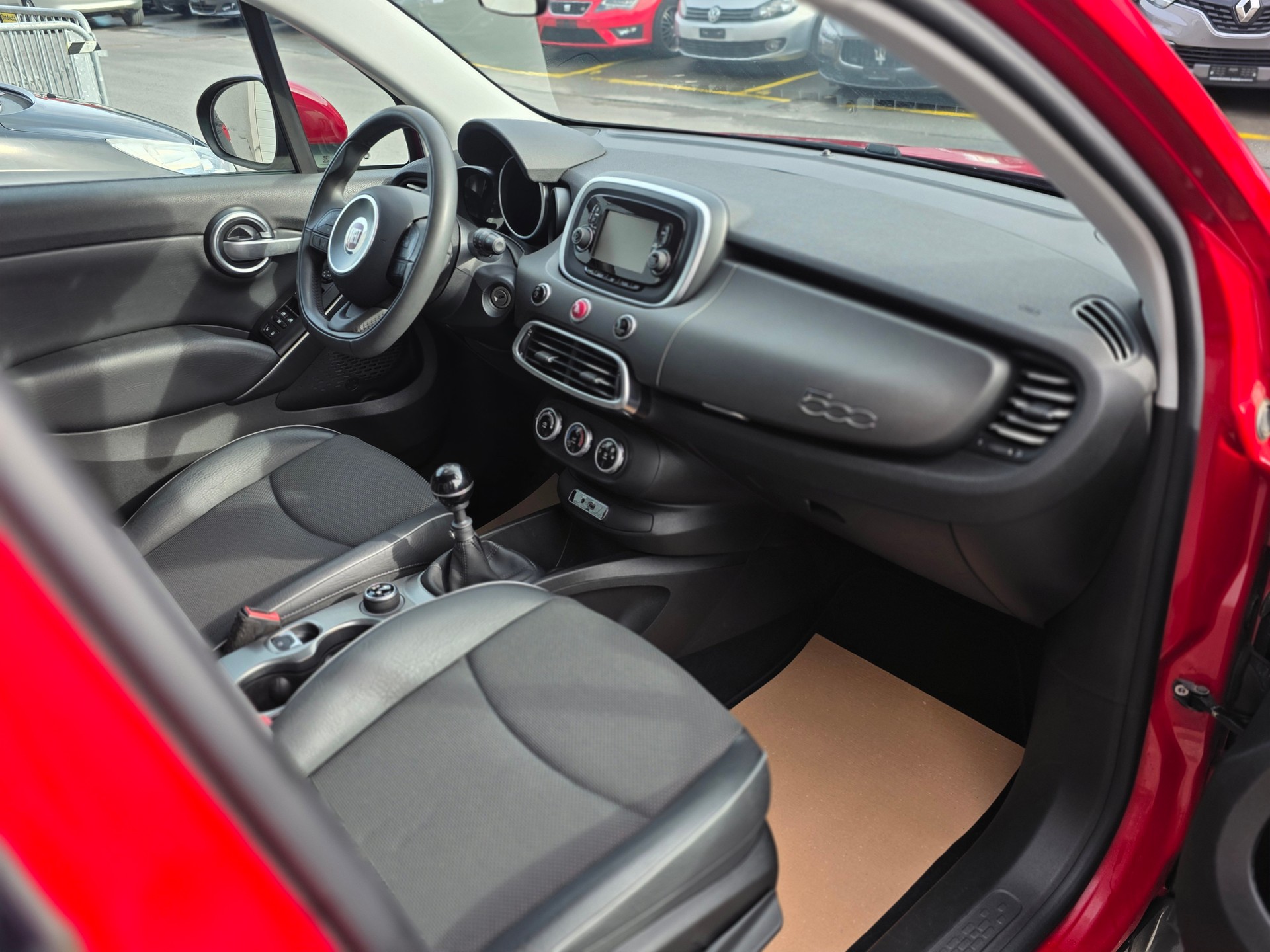FIAT 500X 1.4T Lounge-image-7