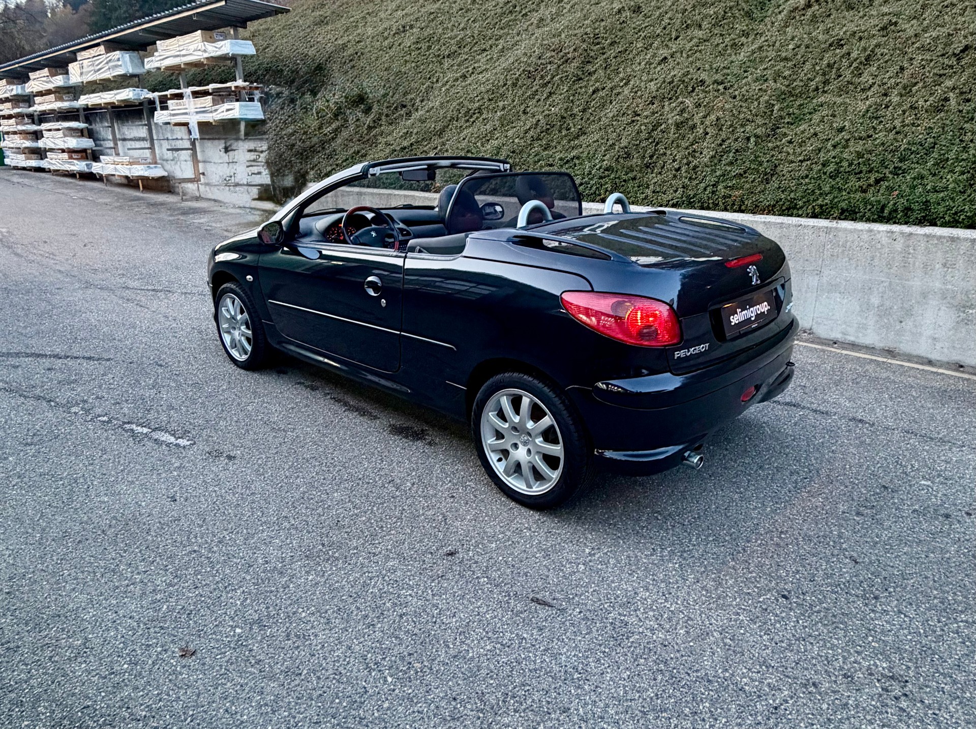 PEUGEOT 206 CC 2.0 16V Platinum-image-8