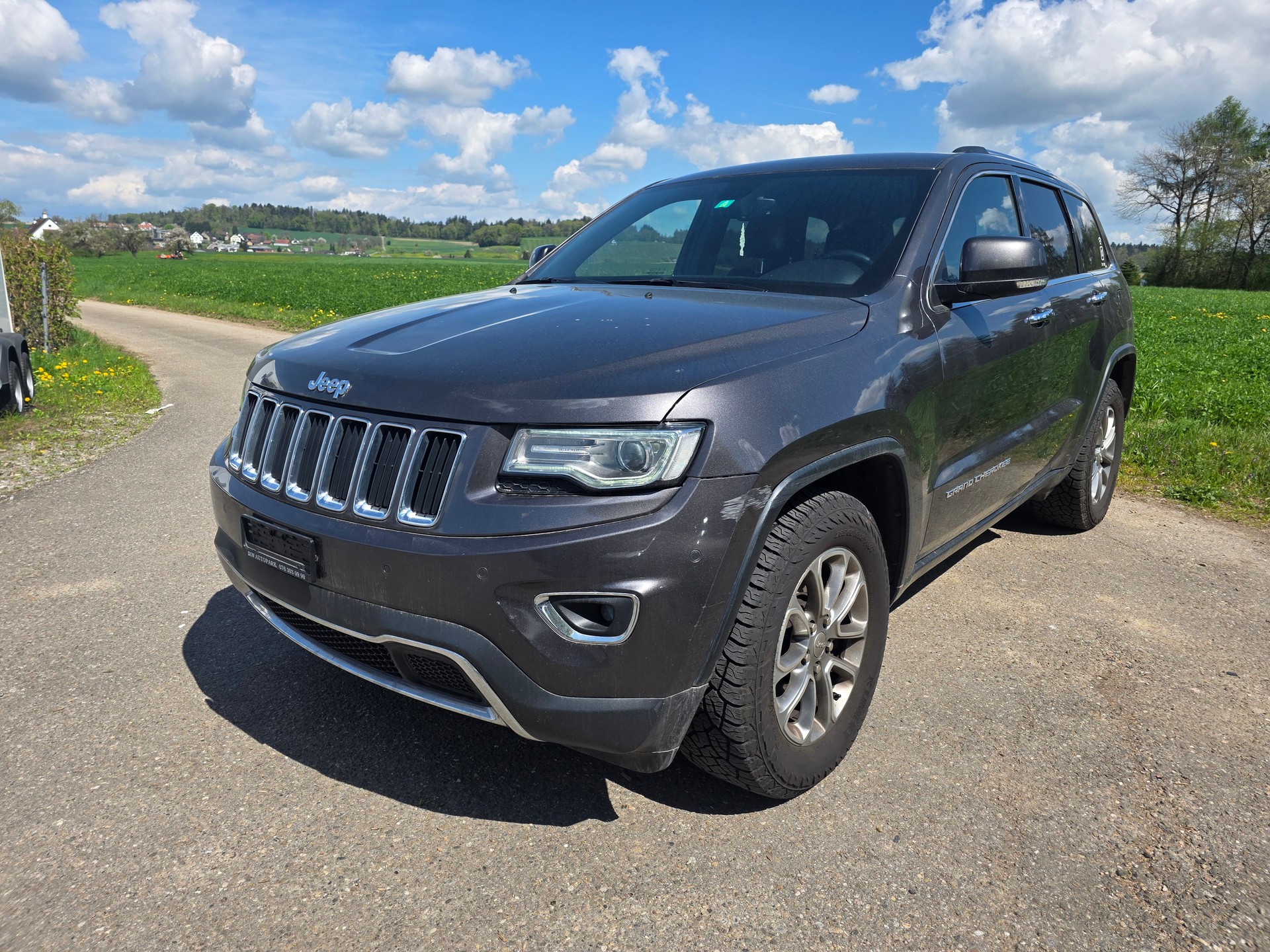 JEEP Grand Cherokee 3.0 CRD Limited Automatic-image-1