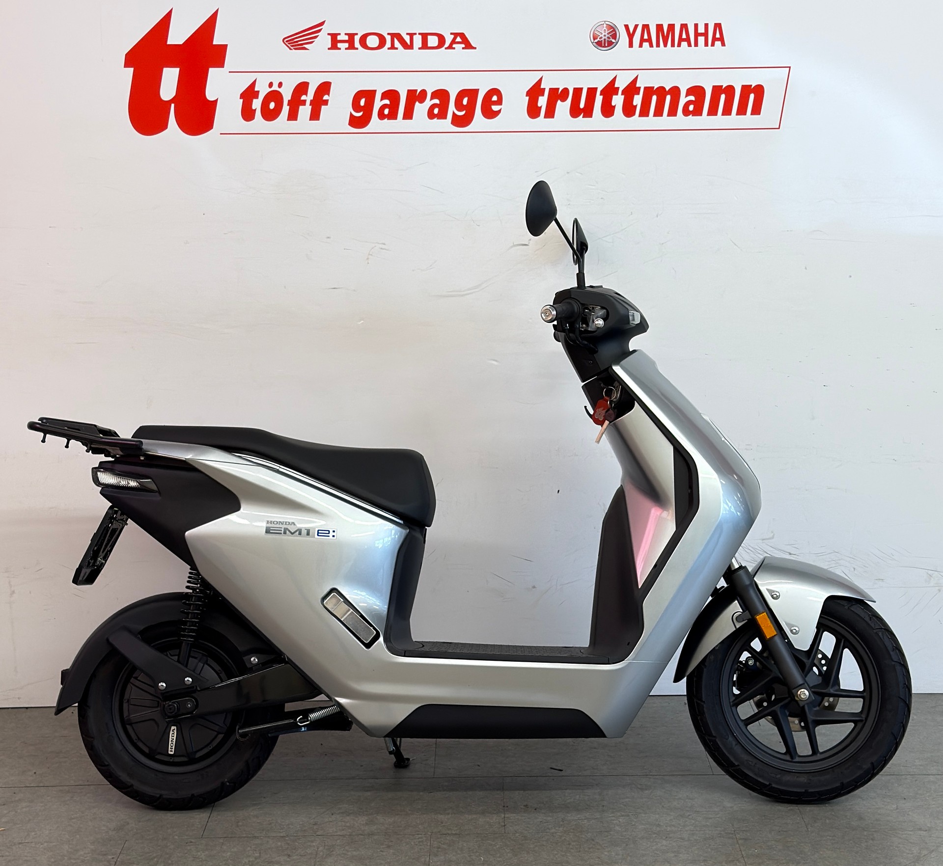 HONDA EM1-E