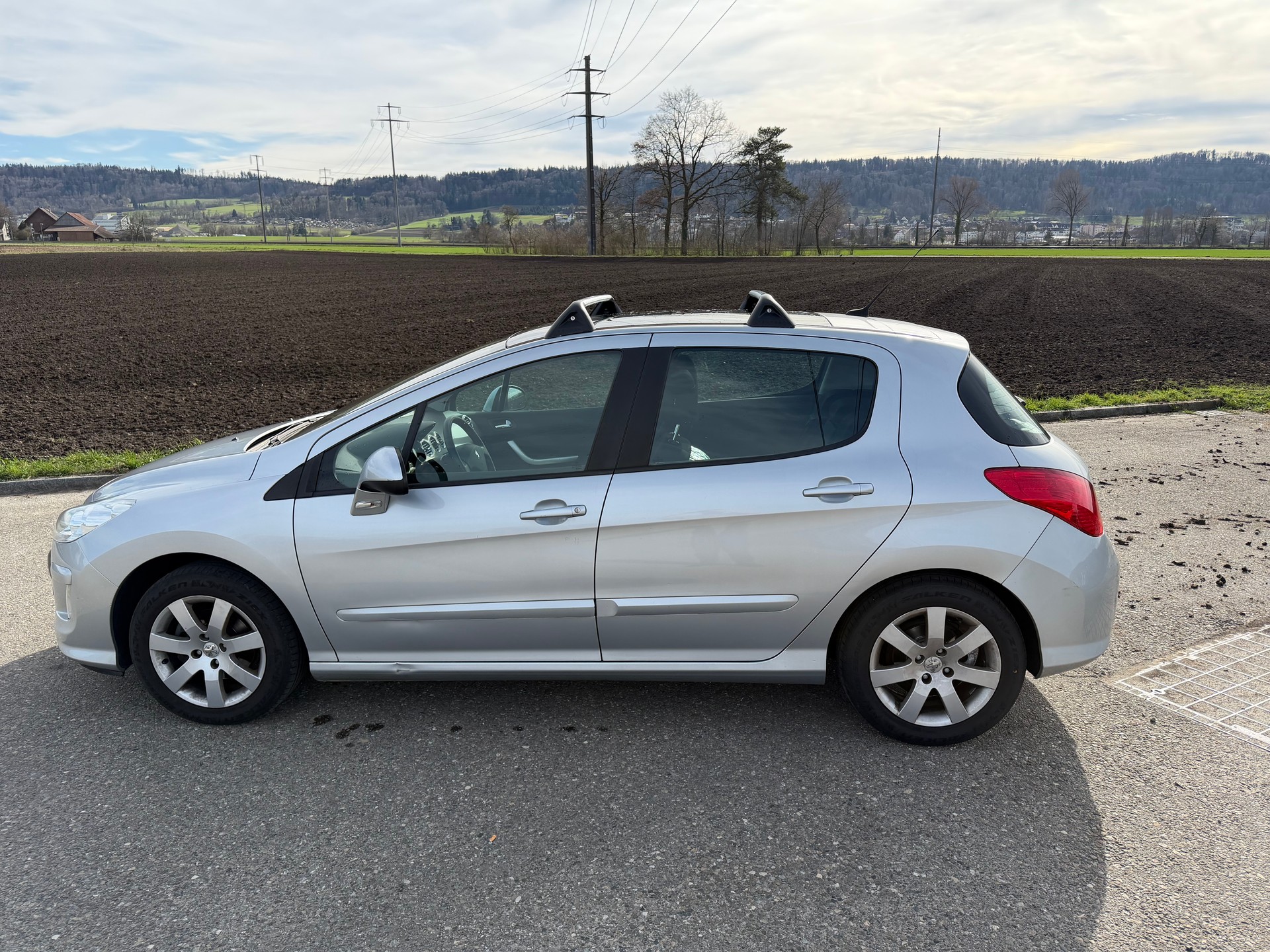 PEUGEOT 308 1.6 16V T Black&Silver ***FRISCH AB MFK***-image-8