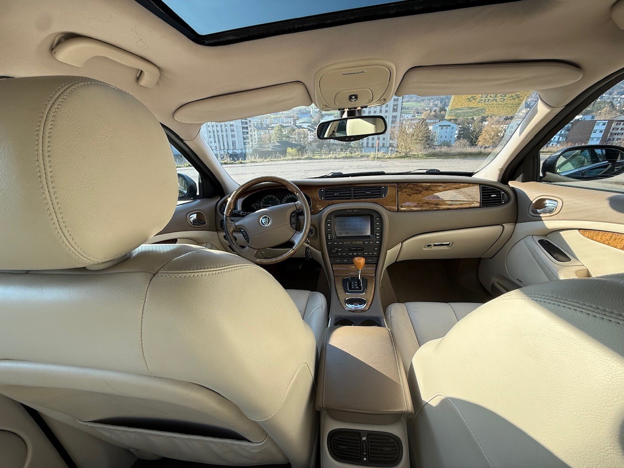 JAGUAR S-Type 4.2 V8 Executive-image-10