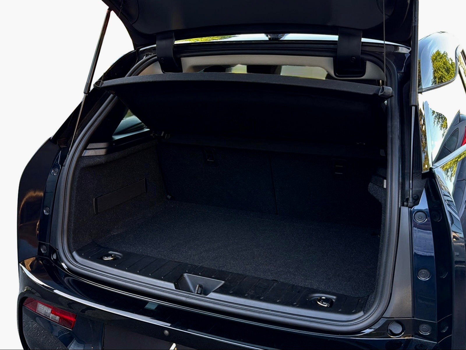 BMW i3s (120Ah)-image-7