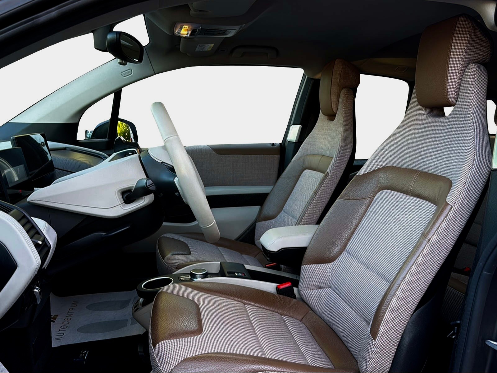 BMW i3s (120Ah)-image-8