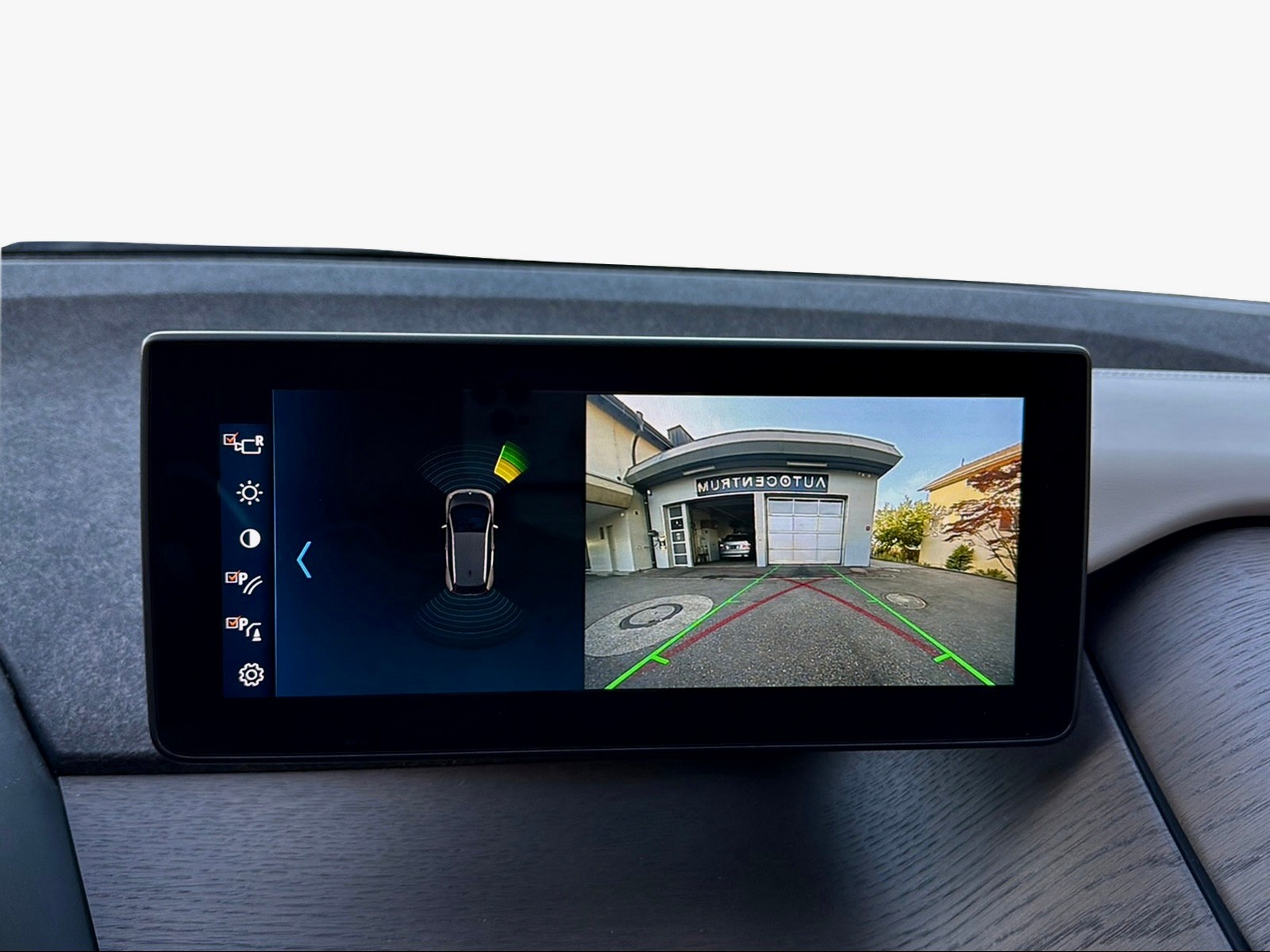 BMW i3s (120Ah)-image-9