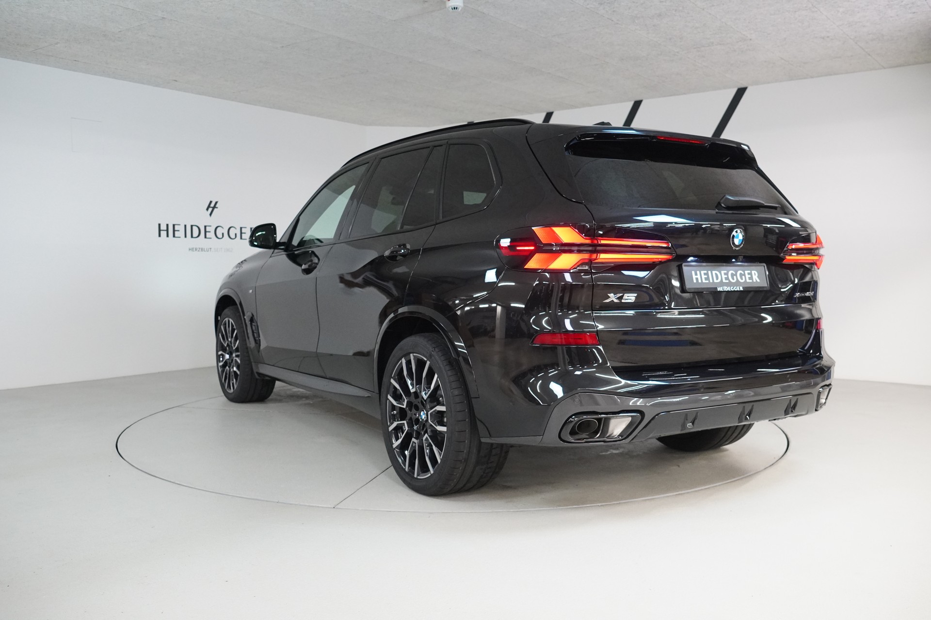 BMW X5 xDrive 48V 40d M Sport Pro Steptronic-image-4