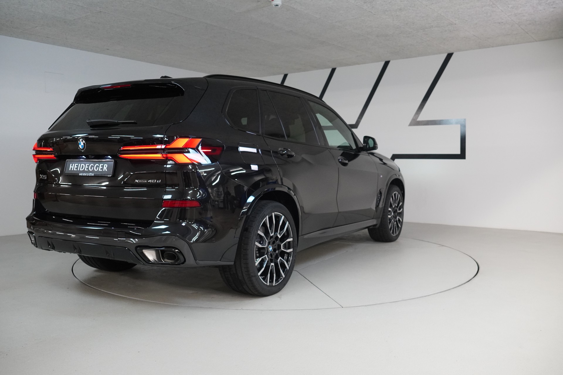 BMW X5 xDrive 48V 40d M Sport Pro Steptronic-image-6