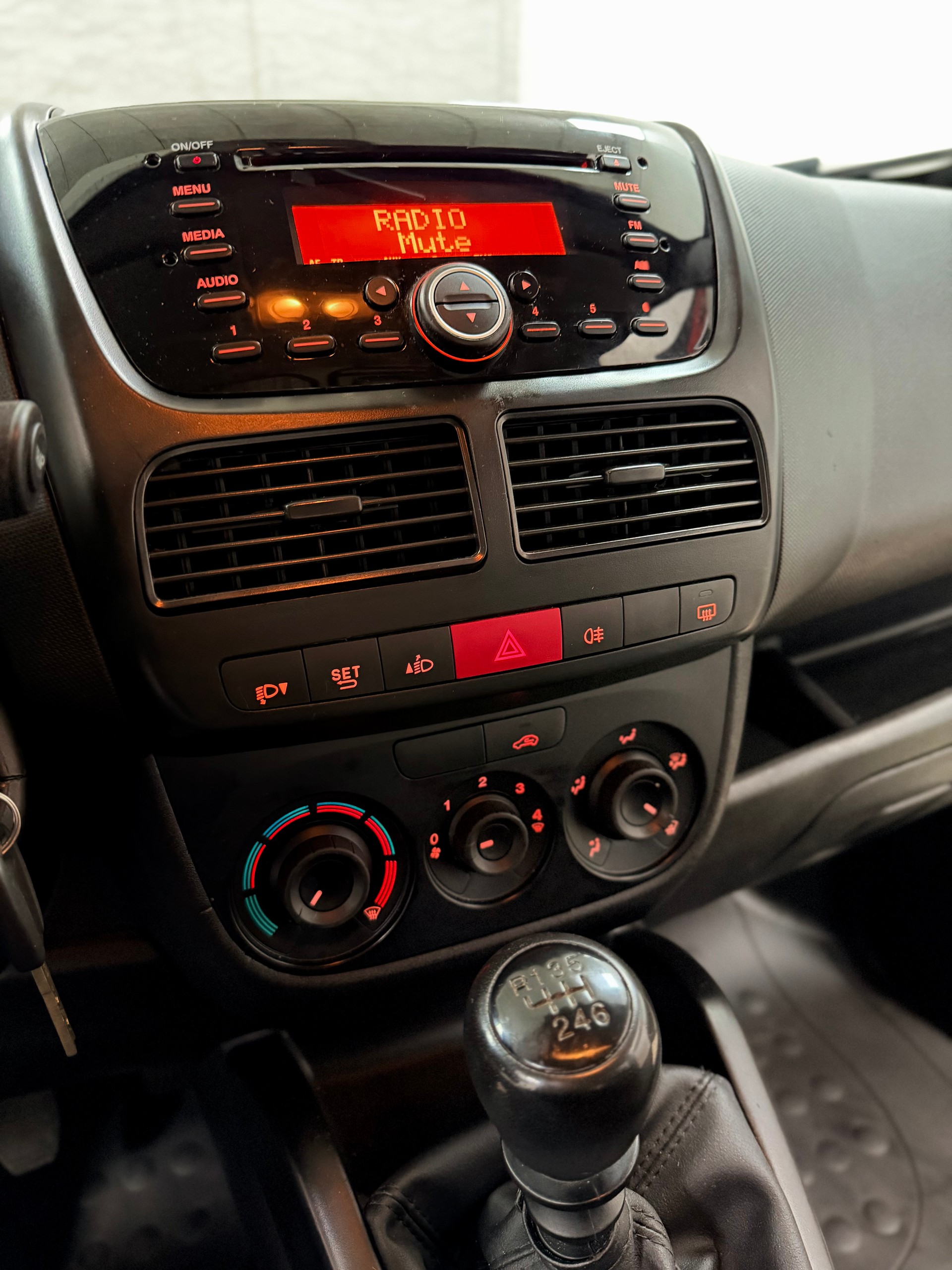 OPEL Combo 1.6 CDTI 2.4 L2H1-image-12